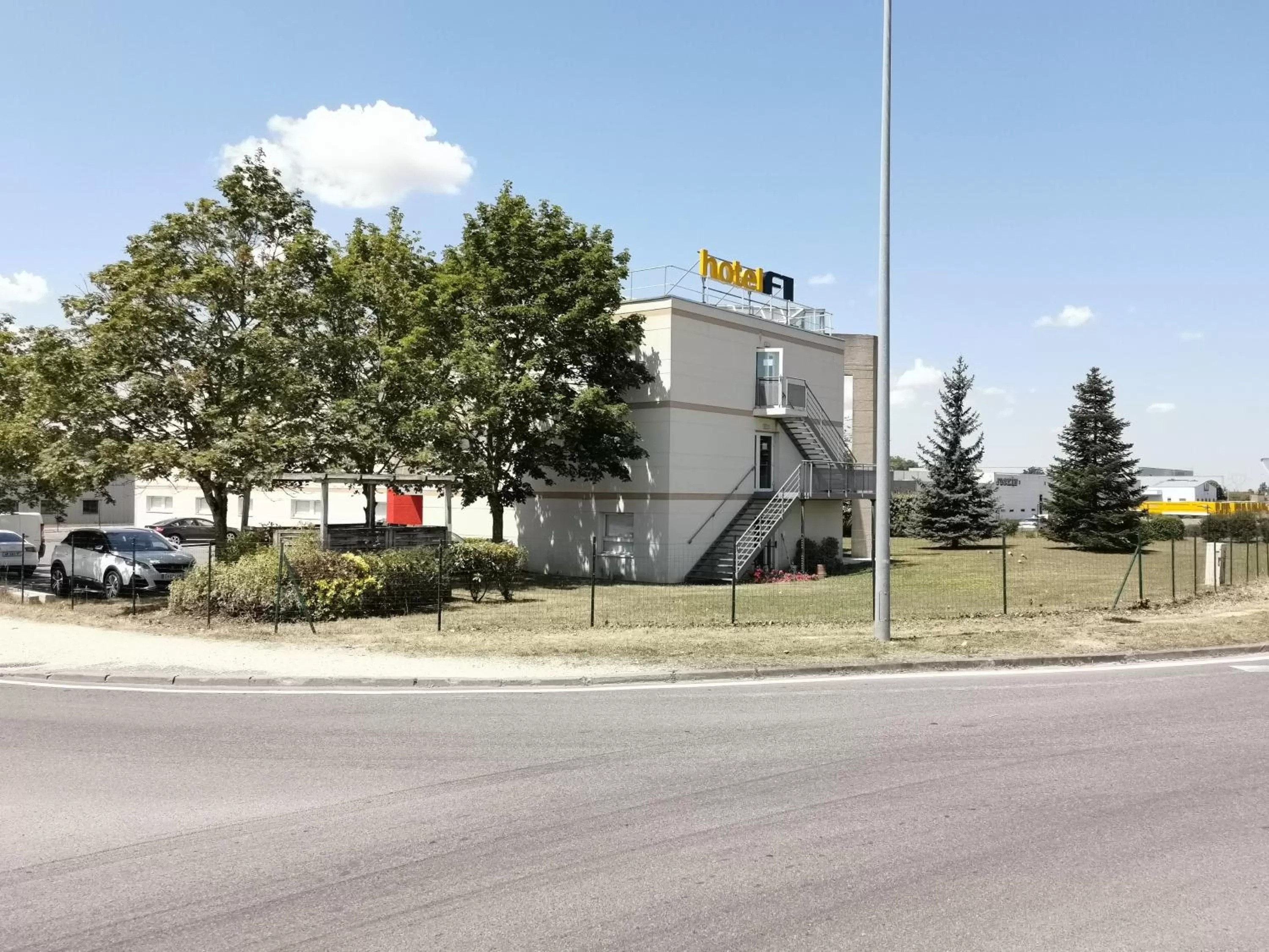 Property building in HotelF1 Bourges Le Subdray