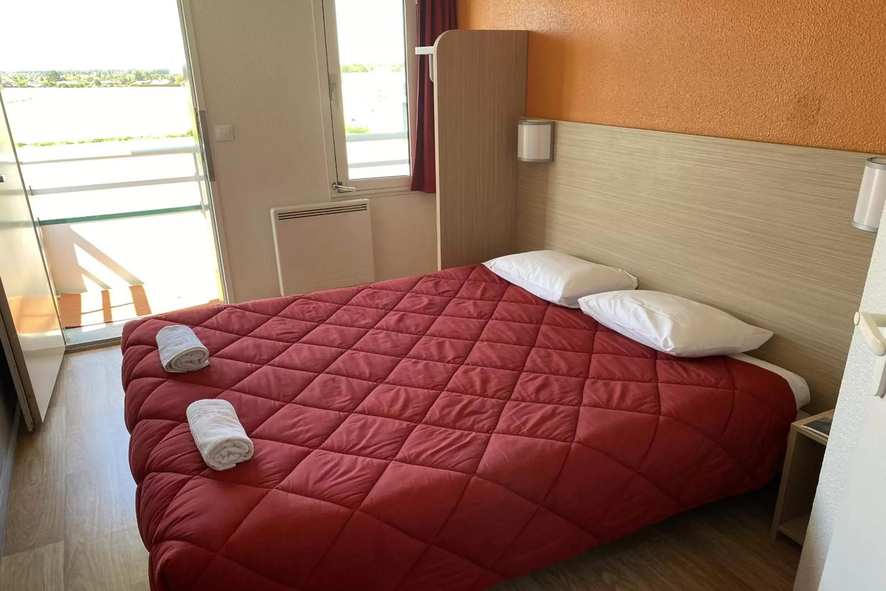 Bed in Premiere Classe Cambrai Proville