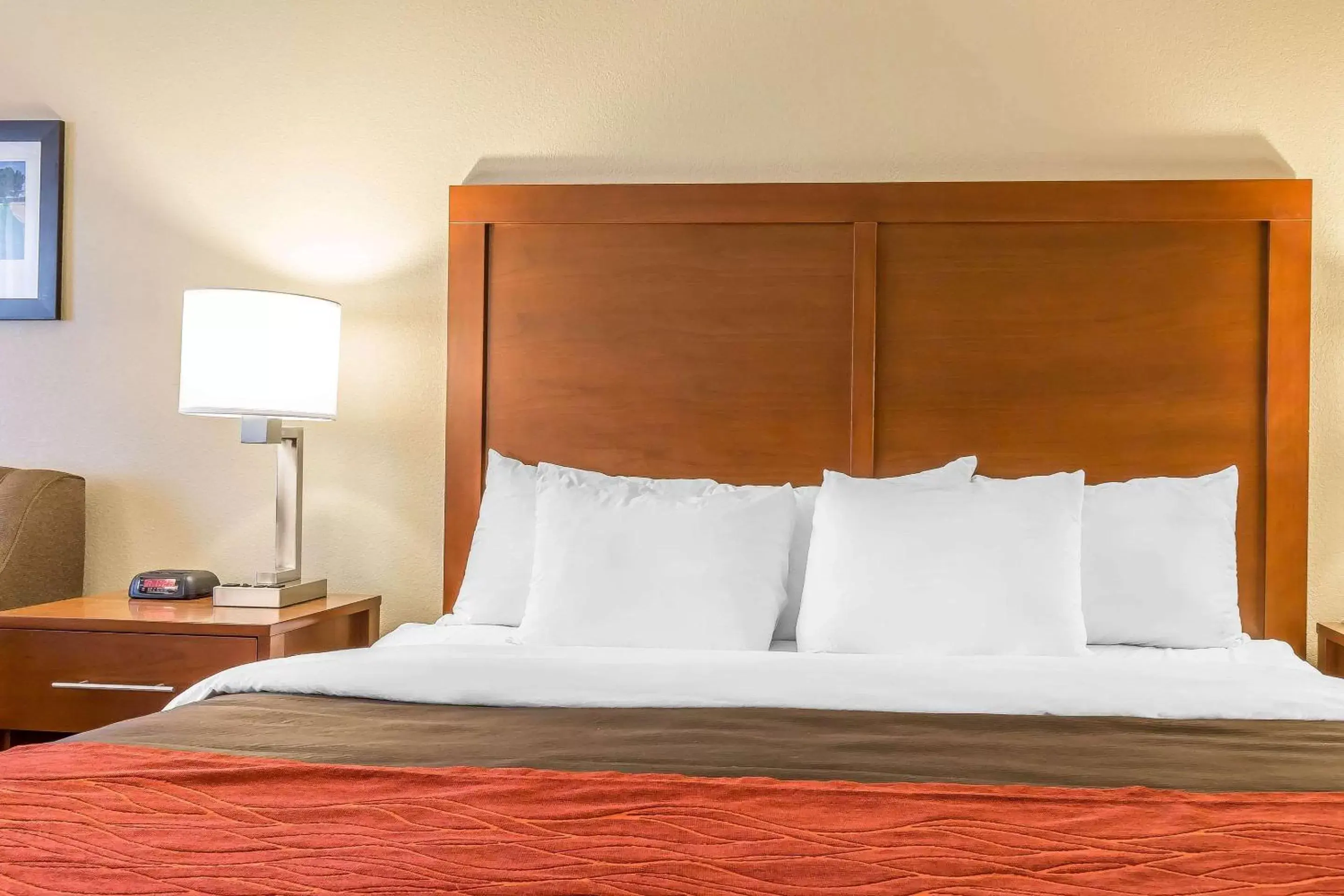 Bed in Comfort Inn