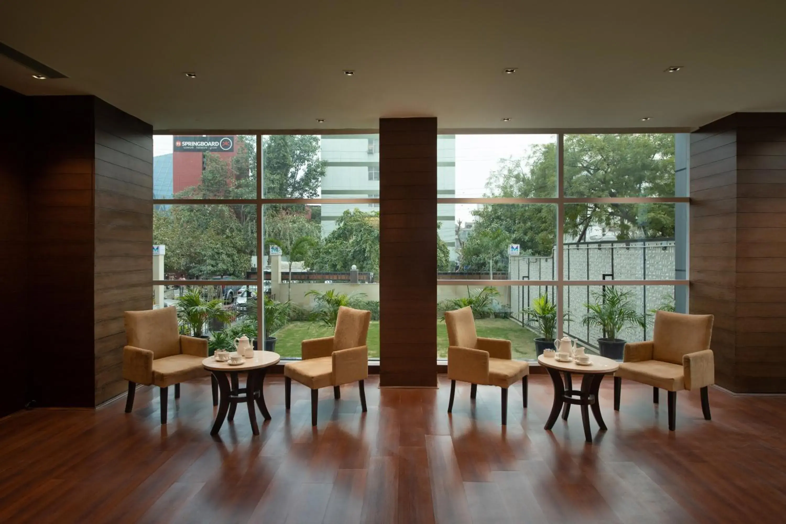 Lobby or reception, Restaurant/Places to Eat in Nio By Tarika, Sector-1, Noida