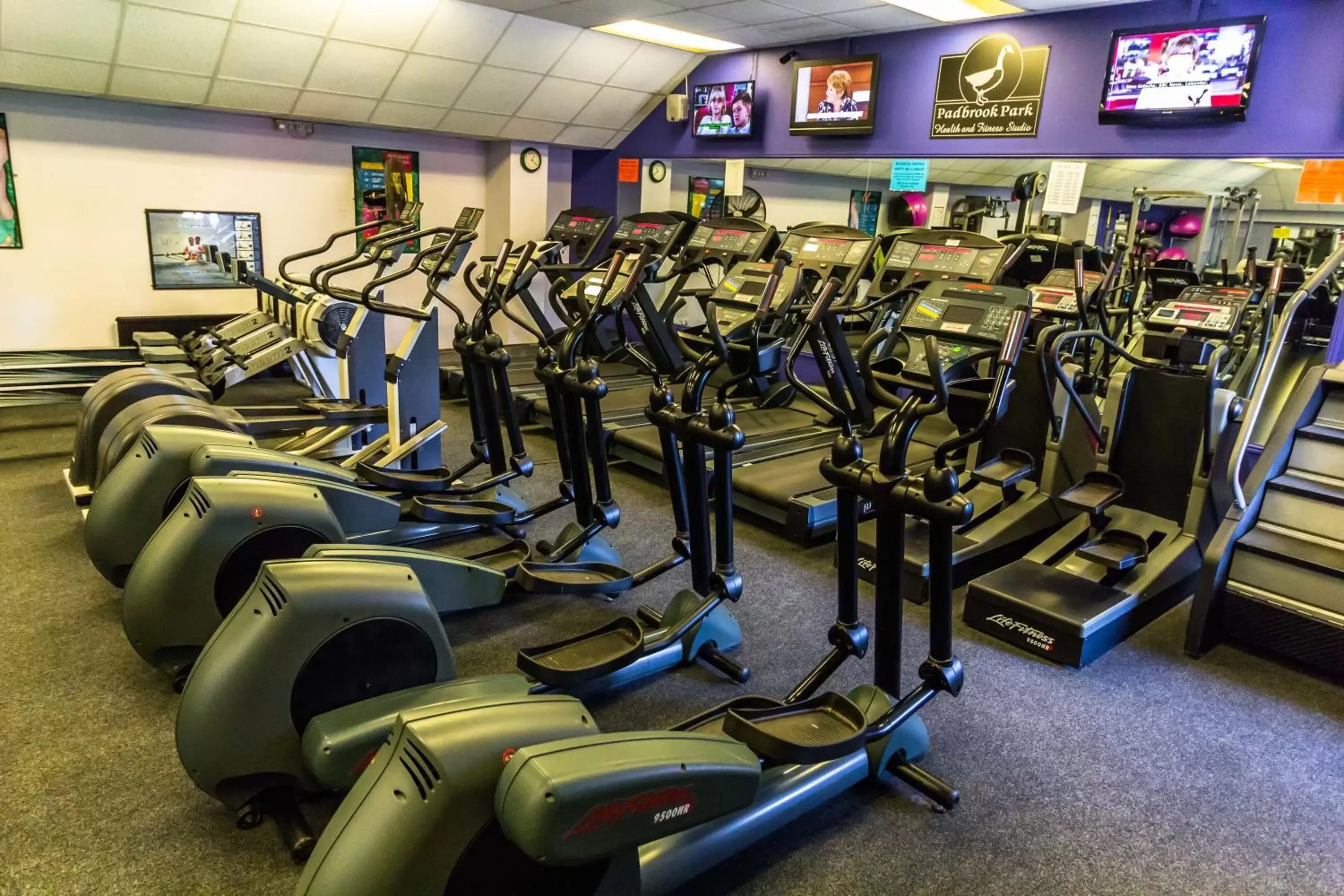 Fitness centre/facilities, Fitness Center/Facilities in Padbrook Park Hotel
