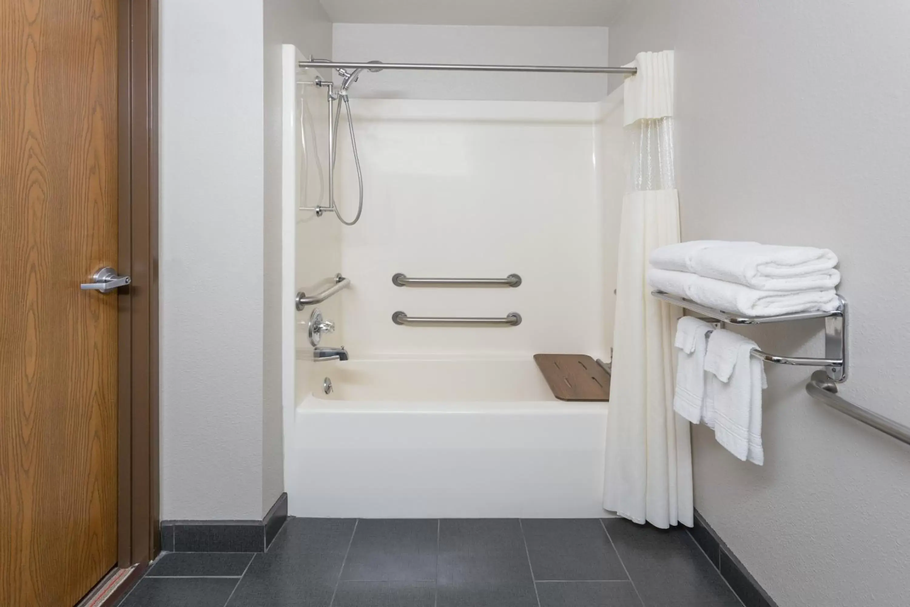 Bathroom in Microtel Inn and Suites by Wyndham Appleton