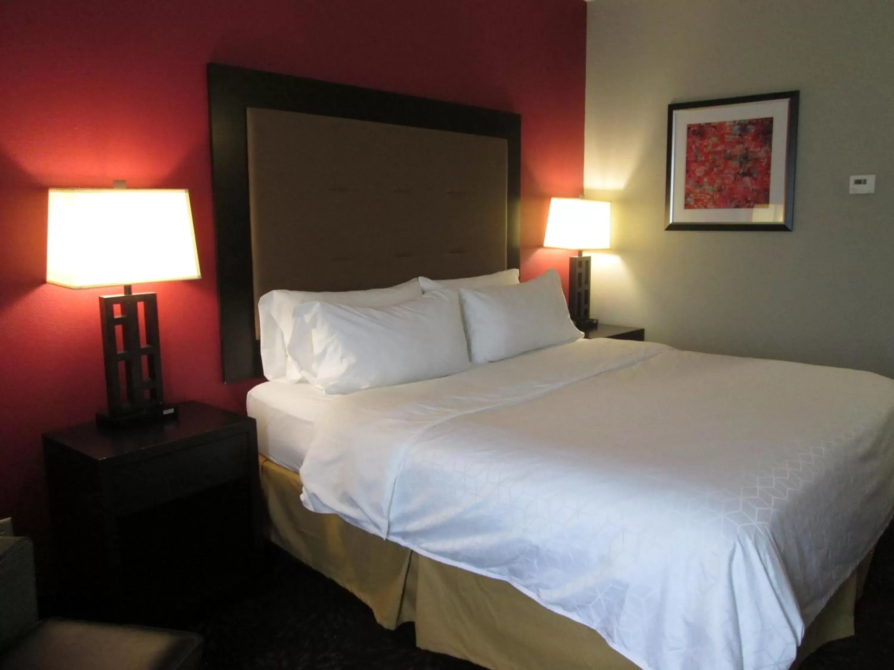 King Room - Mobility Access/Hearing Accessible in Holiday Inn Express Cloverdale - Greencastle, an IHG Hotel King Room - Mobility Access/Hearing Accessible in Holiday Inn Express Cloverdale - Greencastle, an IHG Hotel