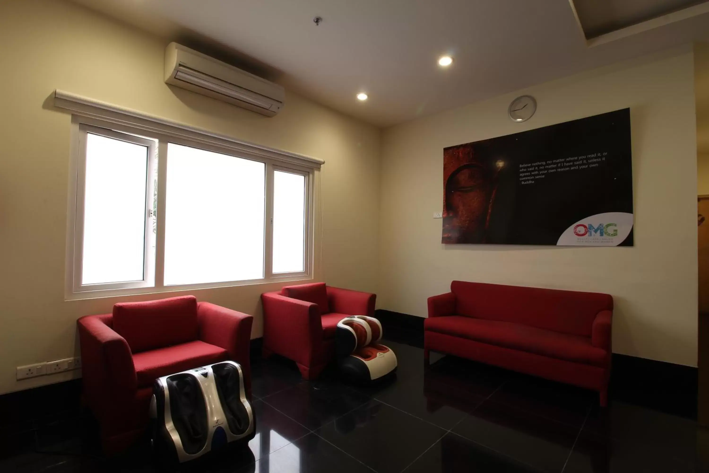 Fitness centre/facilities, Seating Area in Hotel Minerva Grand Secunderabad