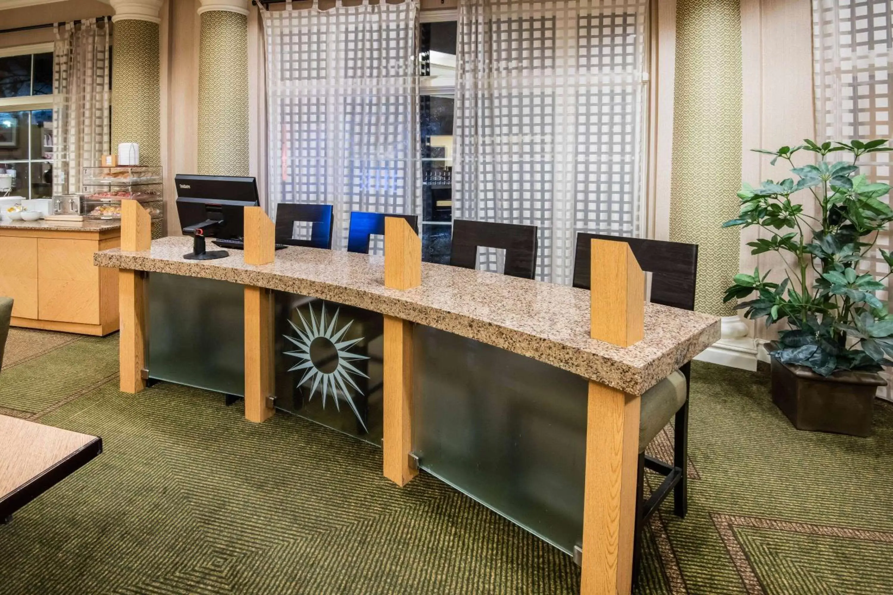 Business facilities in La Quinta by Wyndham Colorado Springs South Airport