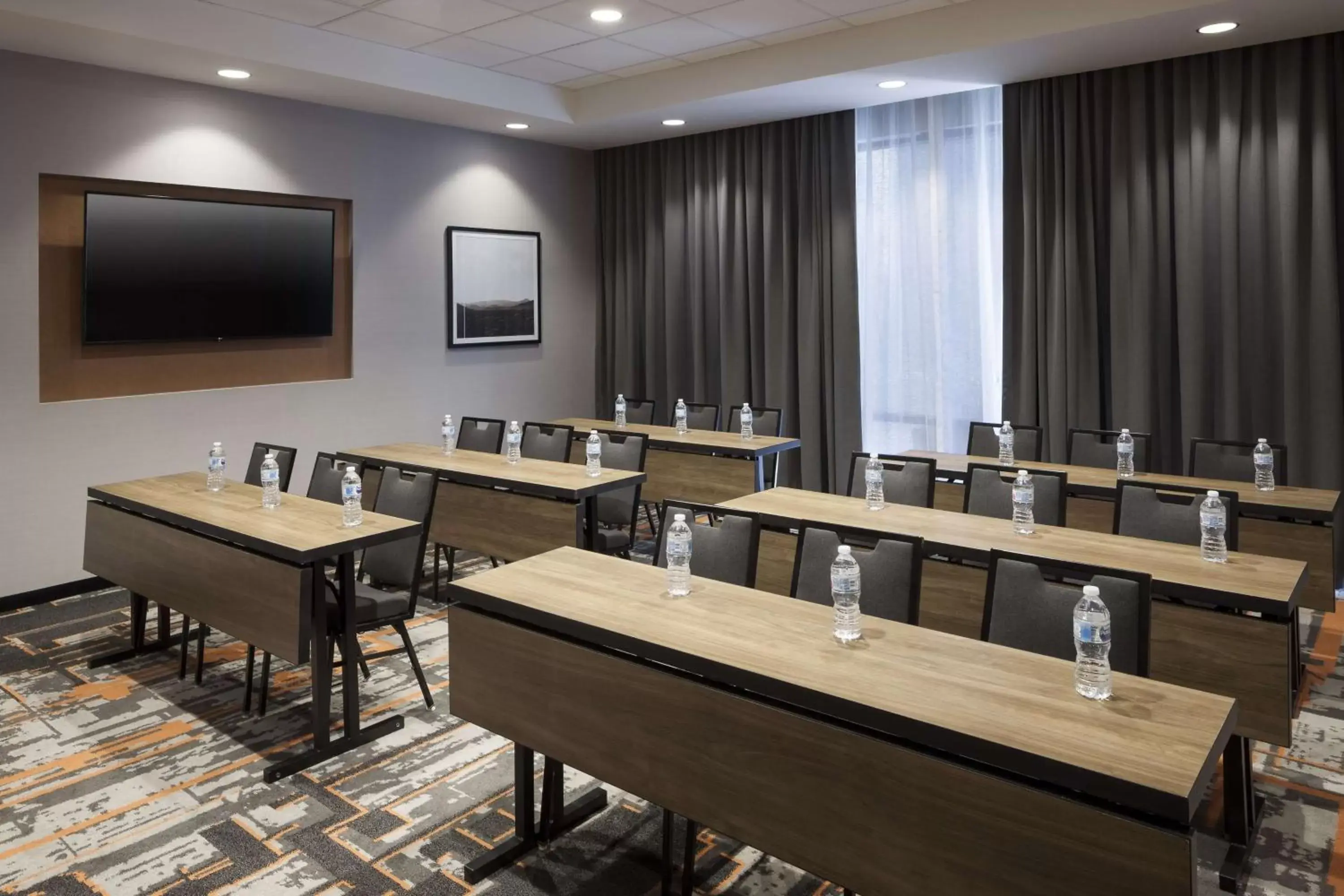 Meeting/conference room in Hampton Inn & Suites Phoenix Downtown