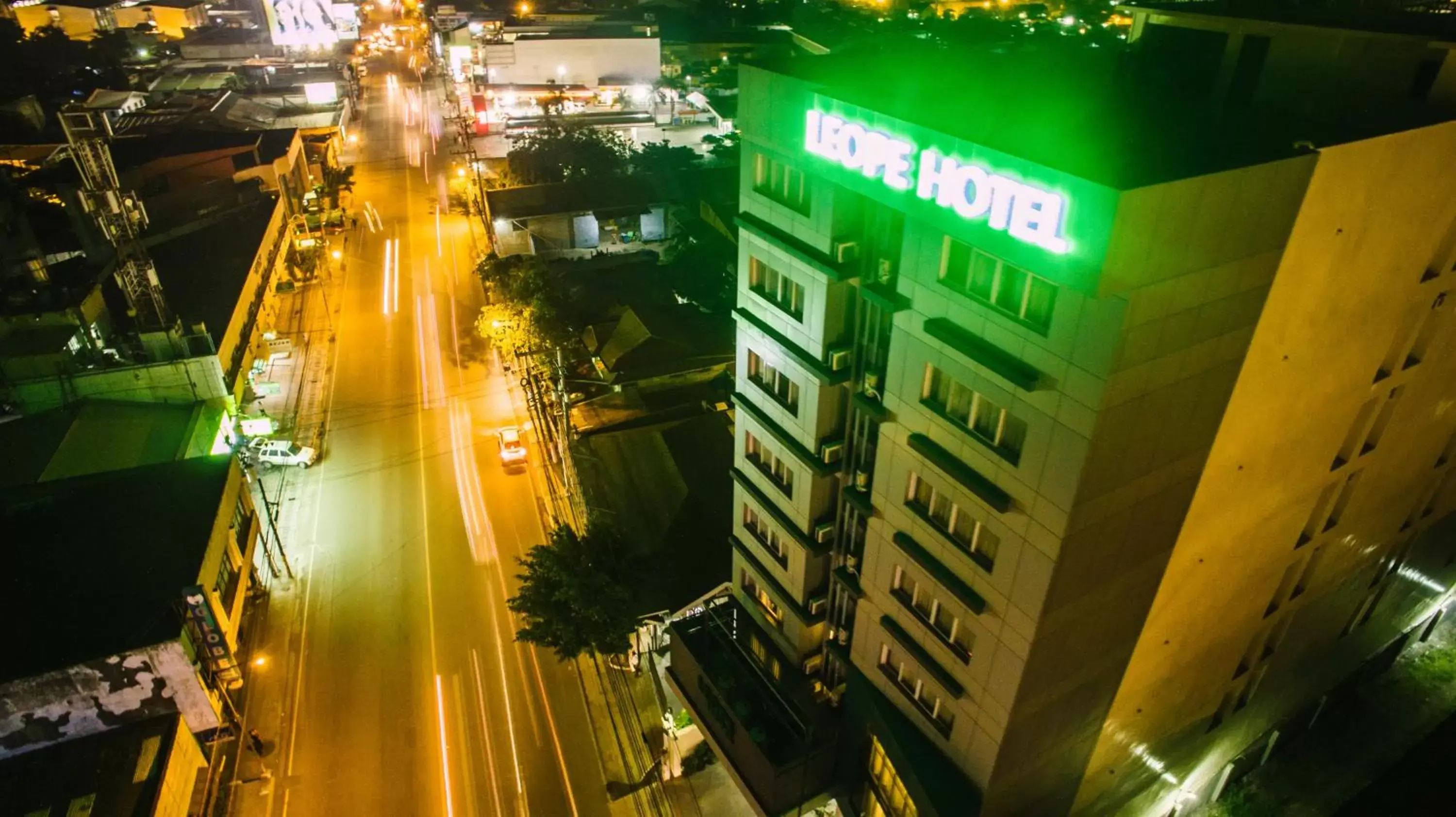 Facade/entrance in Leope Hotel