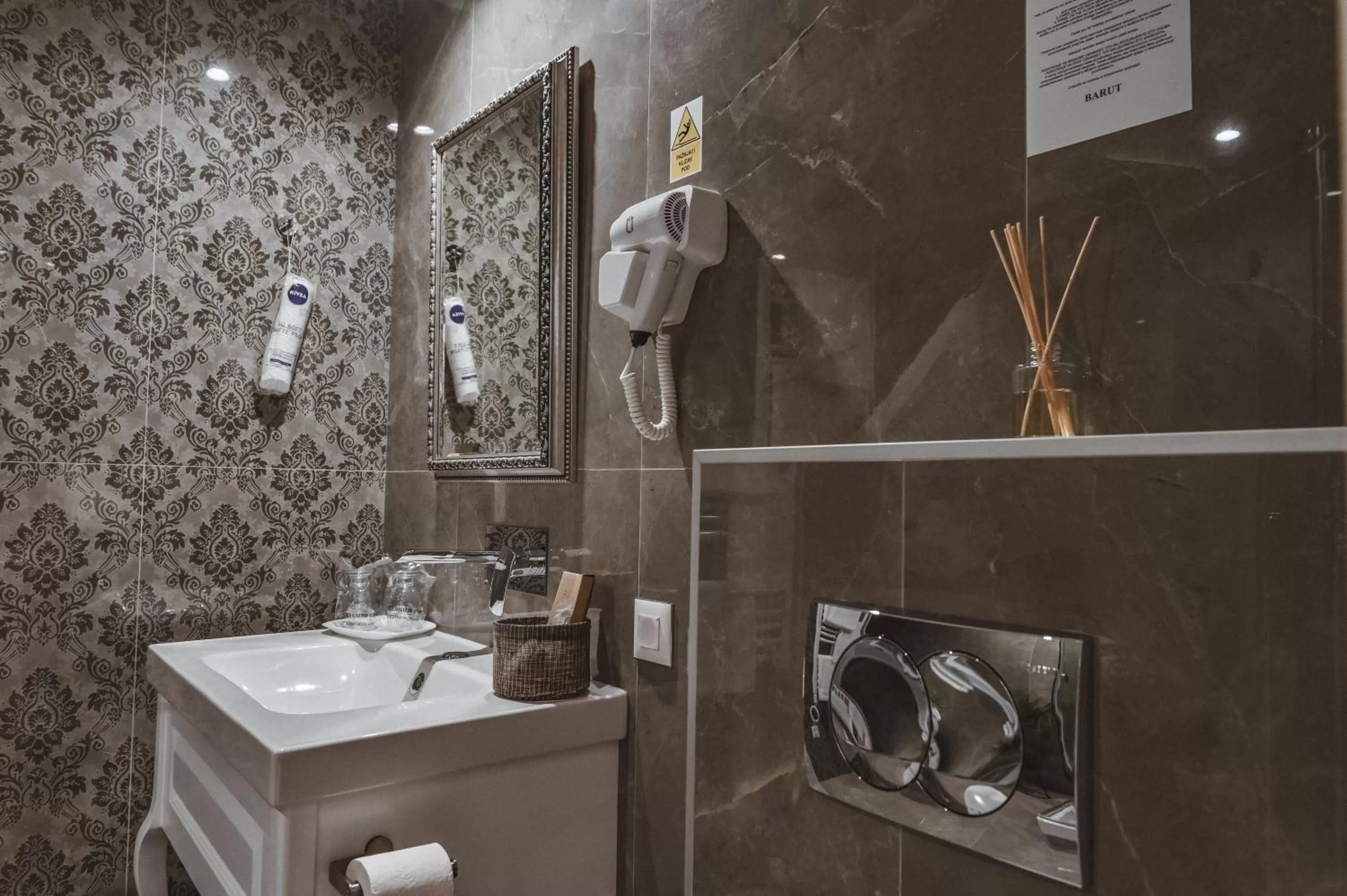 Bathroom in Garni hotel BARUT