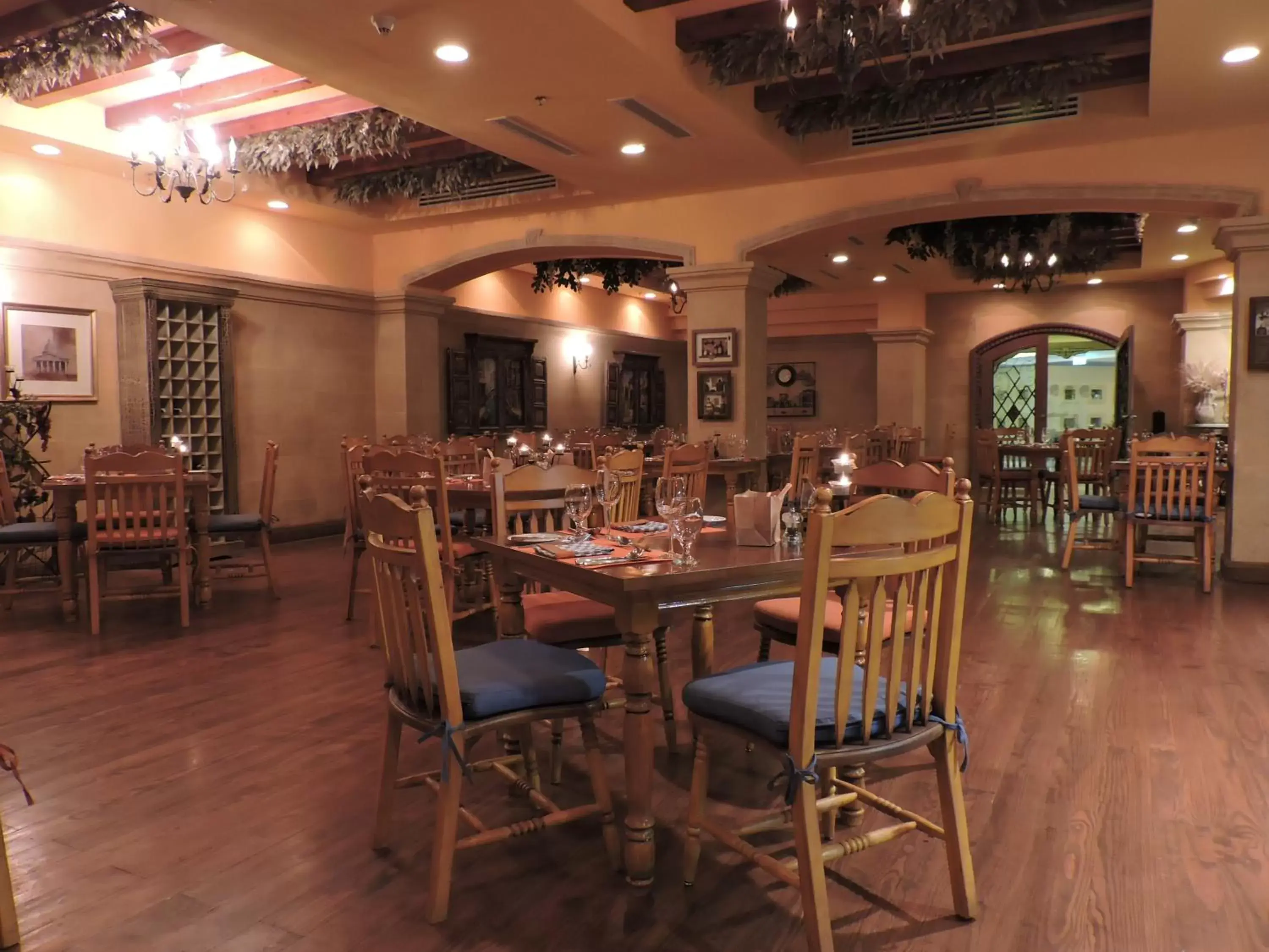 Dining area, Restaurant/Places to Eat in Old Palace Resort Sahl Hasheesh