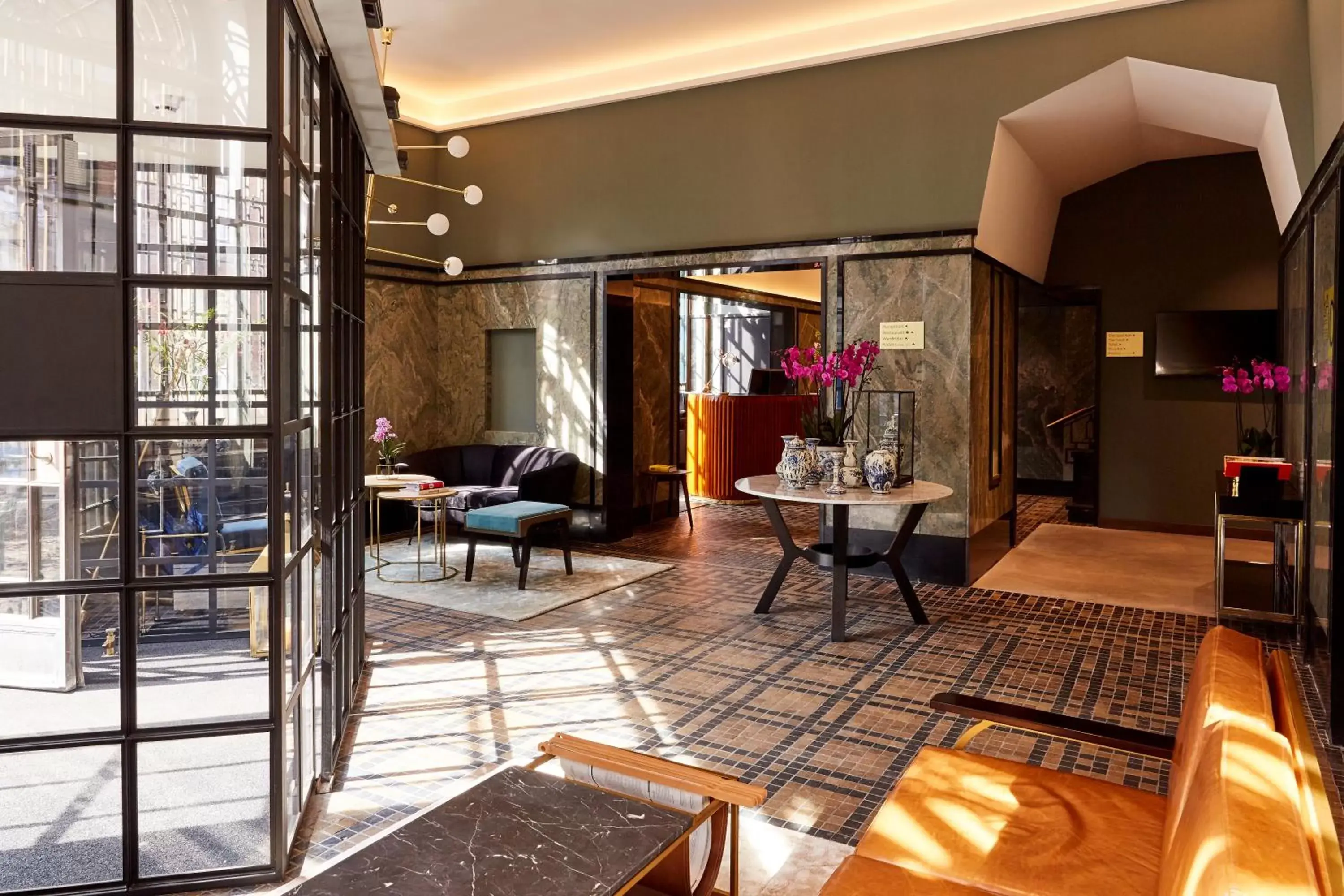 Lobby or reception in Hotel Indigo The Hague - Palace Noordeinde, an IHG Hotel