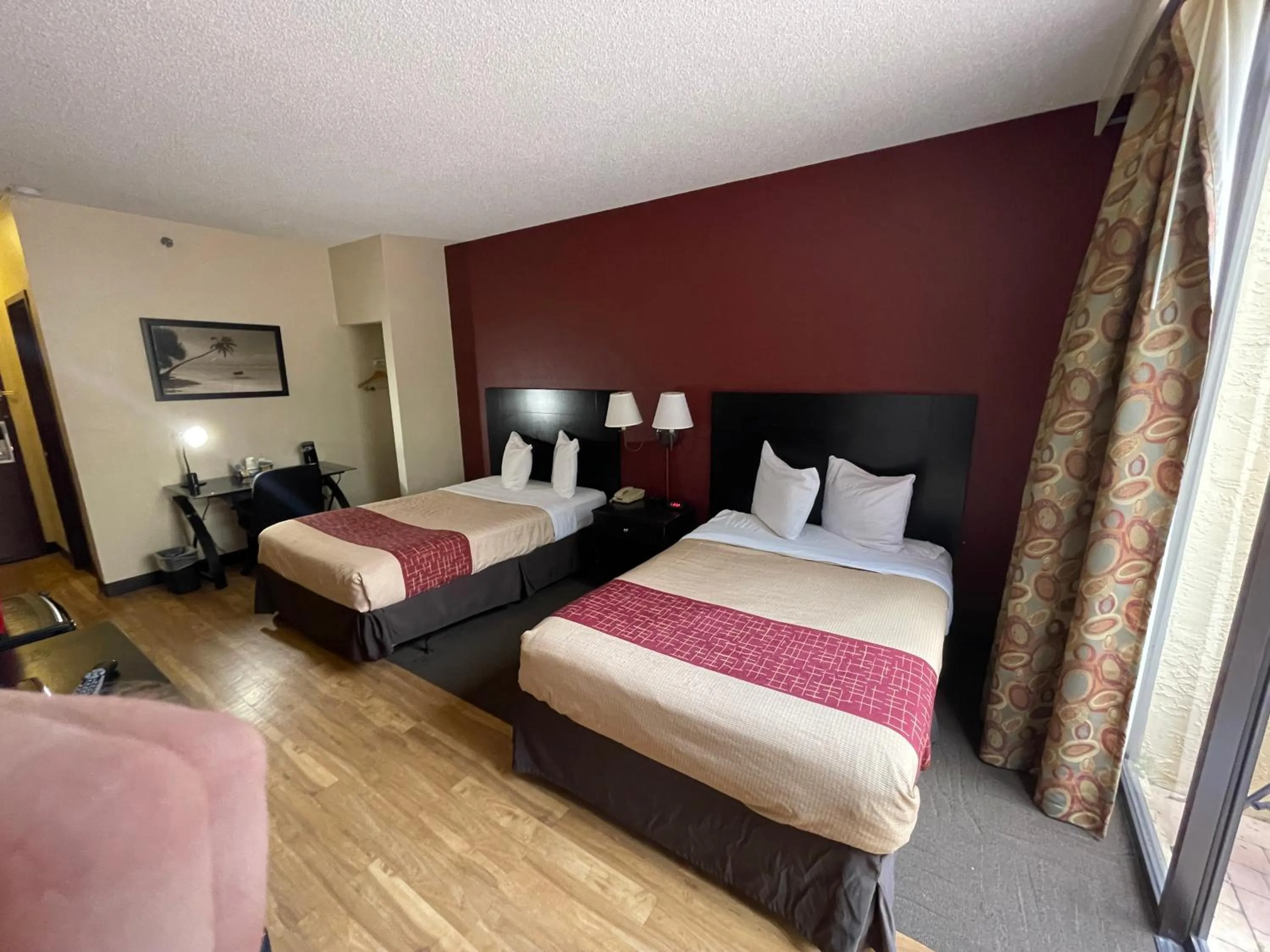 Photo of the whole room in Tropical Palms Hotel