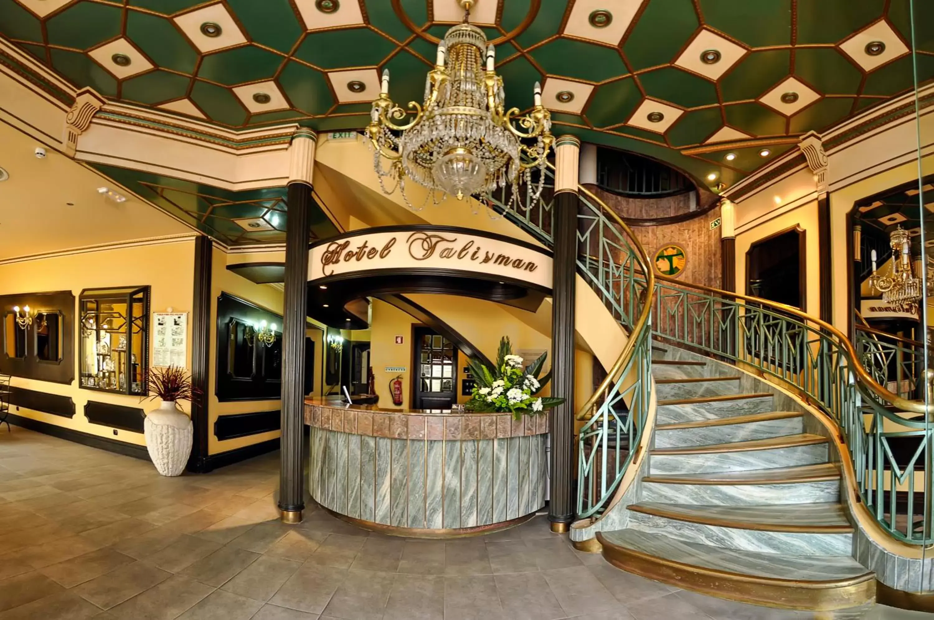 Lobby or reception in Hotel Talisman
