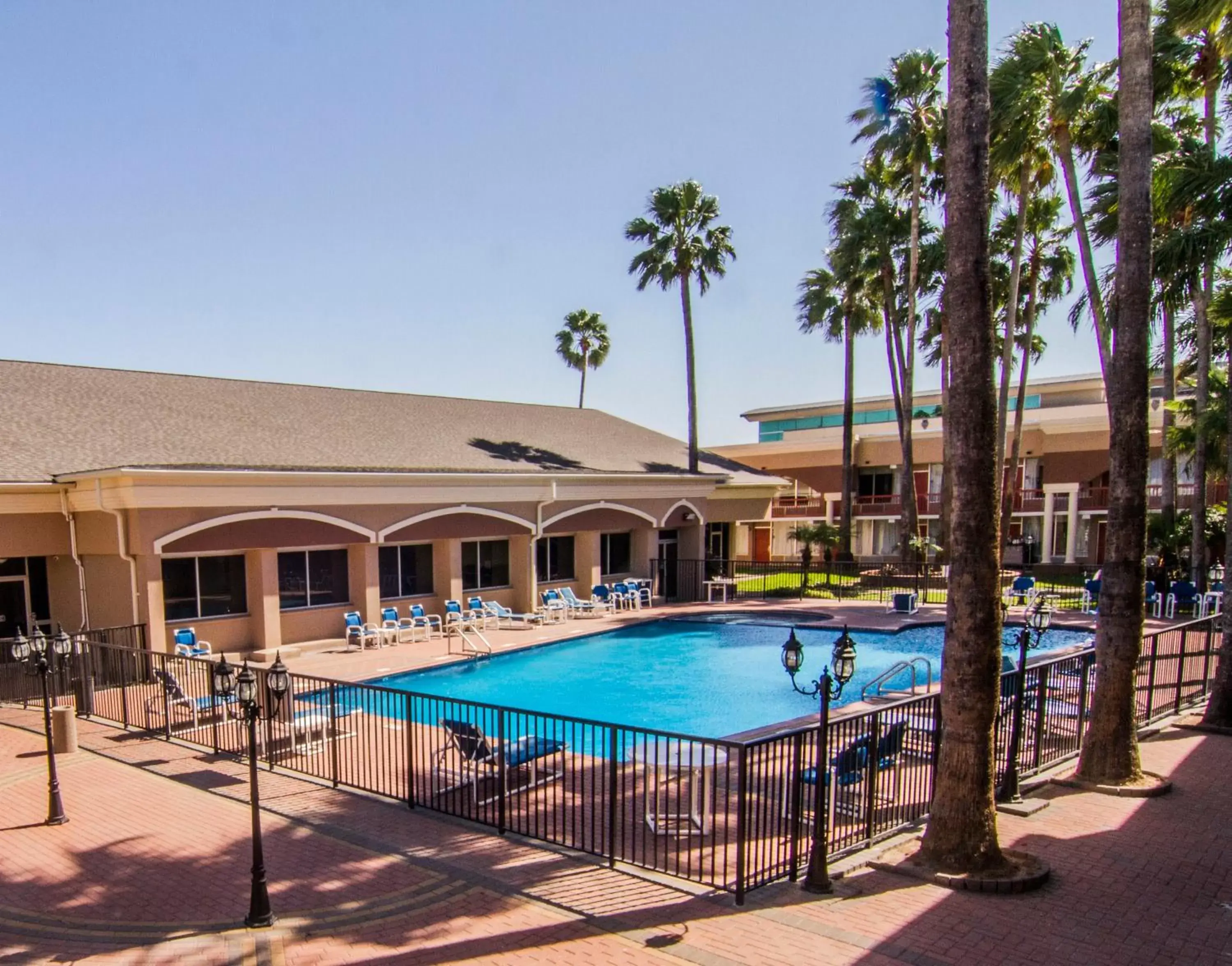 Swimming Pool in La Copa Hotel