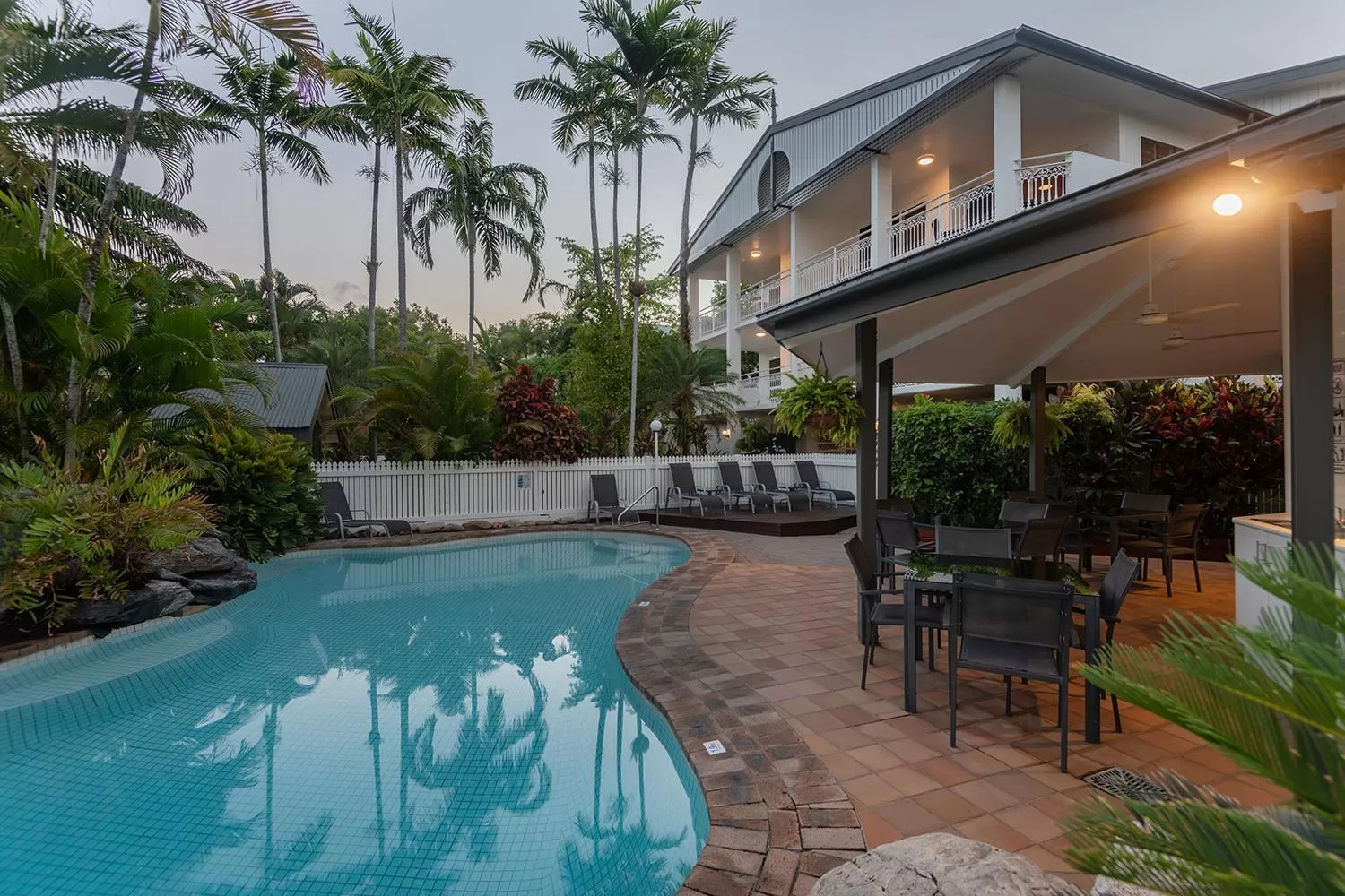 Swimming pool in Garrick House