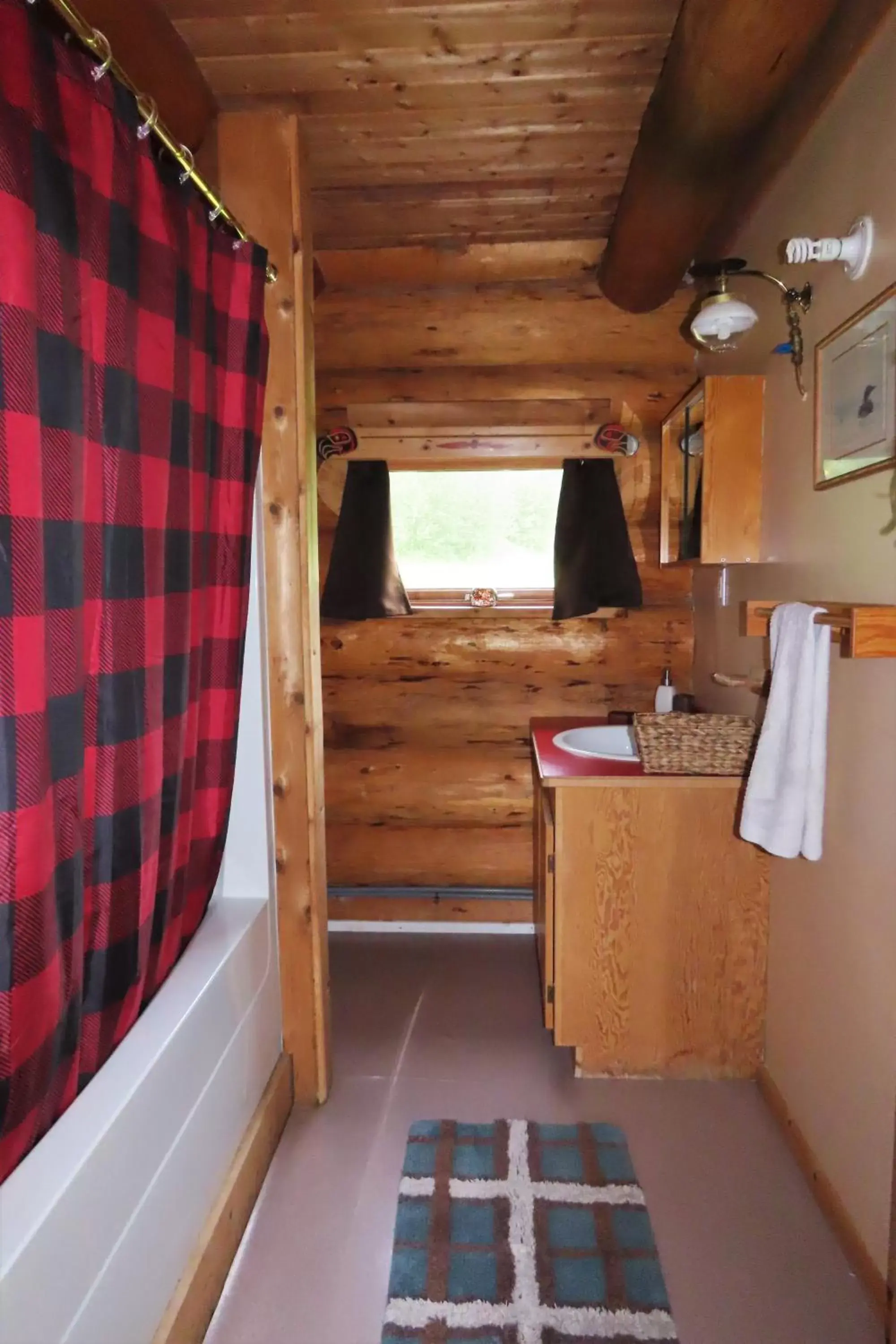 Bathroom in Rocky Ridge Resort-BC