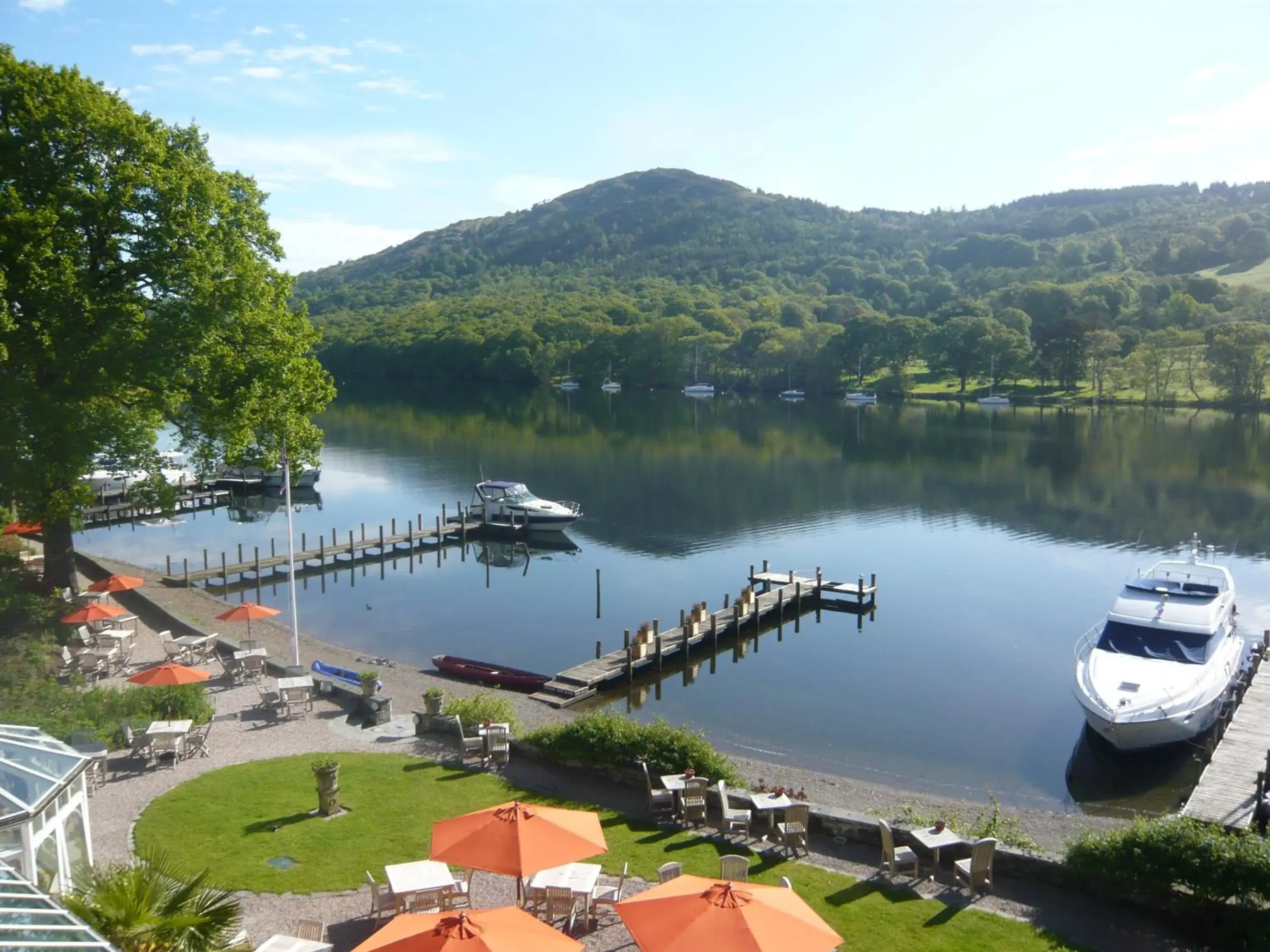 Natural landscape in Lakeside Hotel and Spa