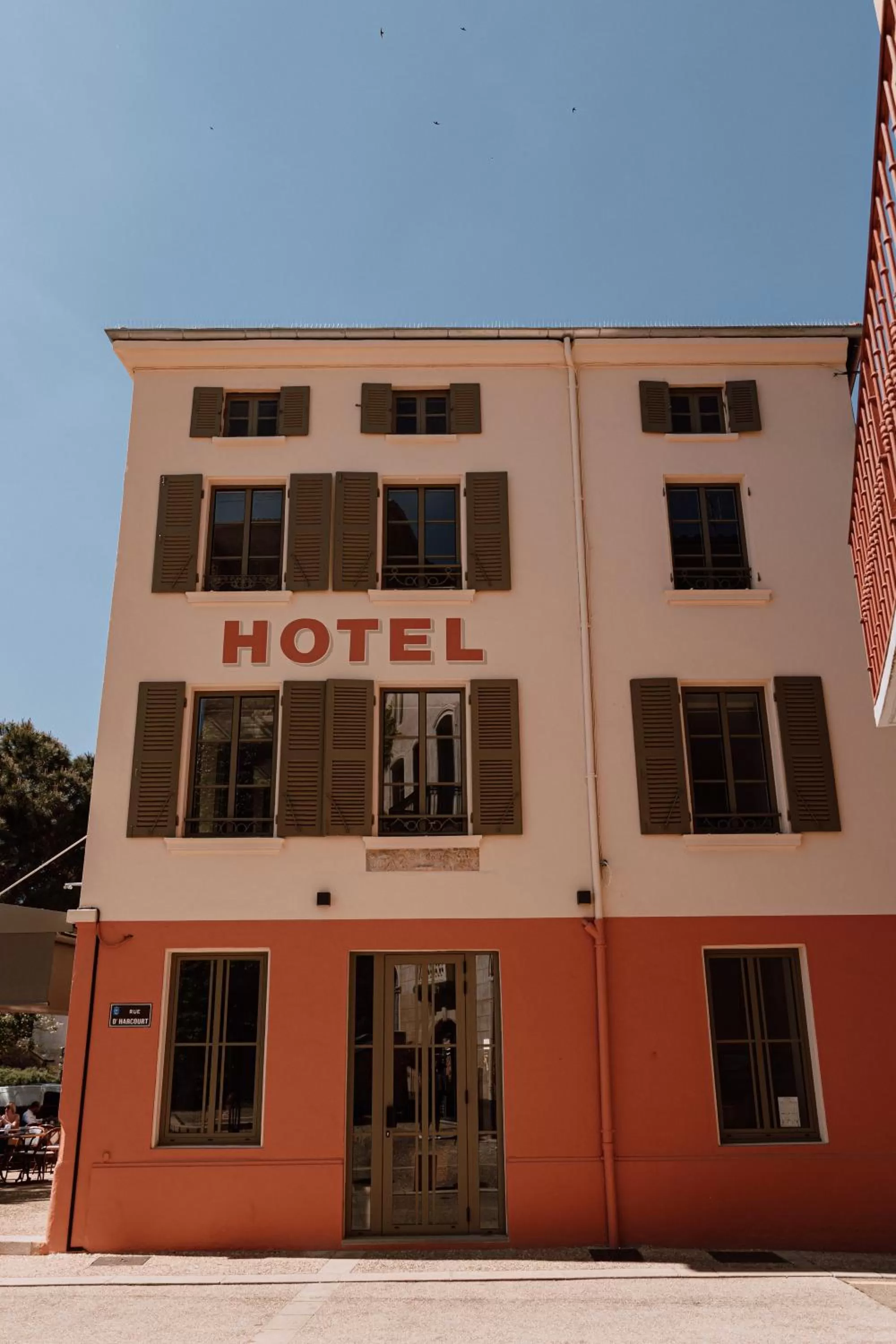 Property Building in Mage hôtels - Hôtel la grenette - Brasserie Bonté Divine