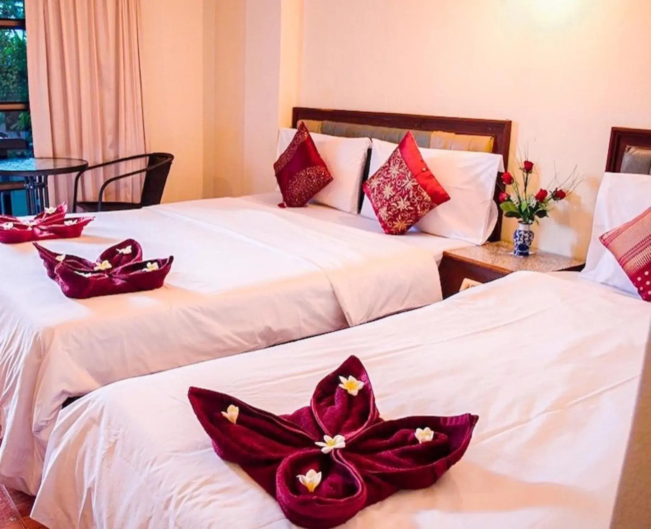 Bed in Bonny Hotel 4 Floors No Elevator Bed in Bonny Hotel 4 Floors No Elevator