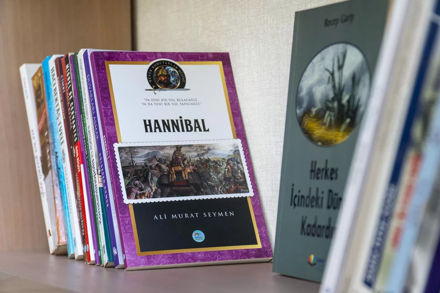 Library in Greymark Hotel