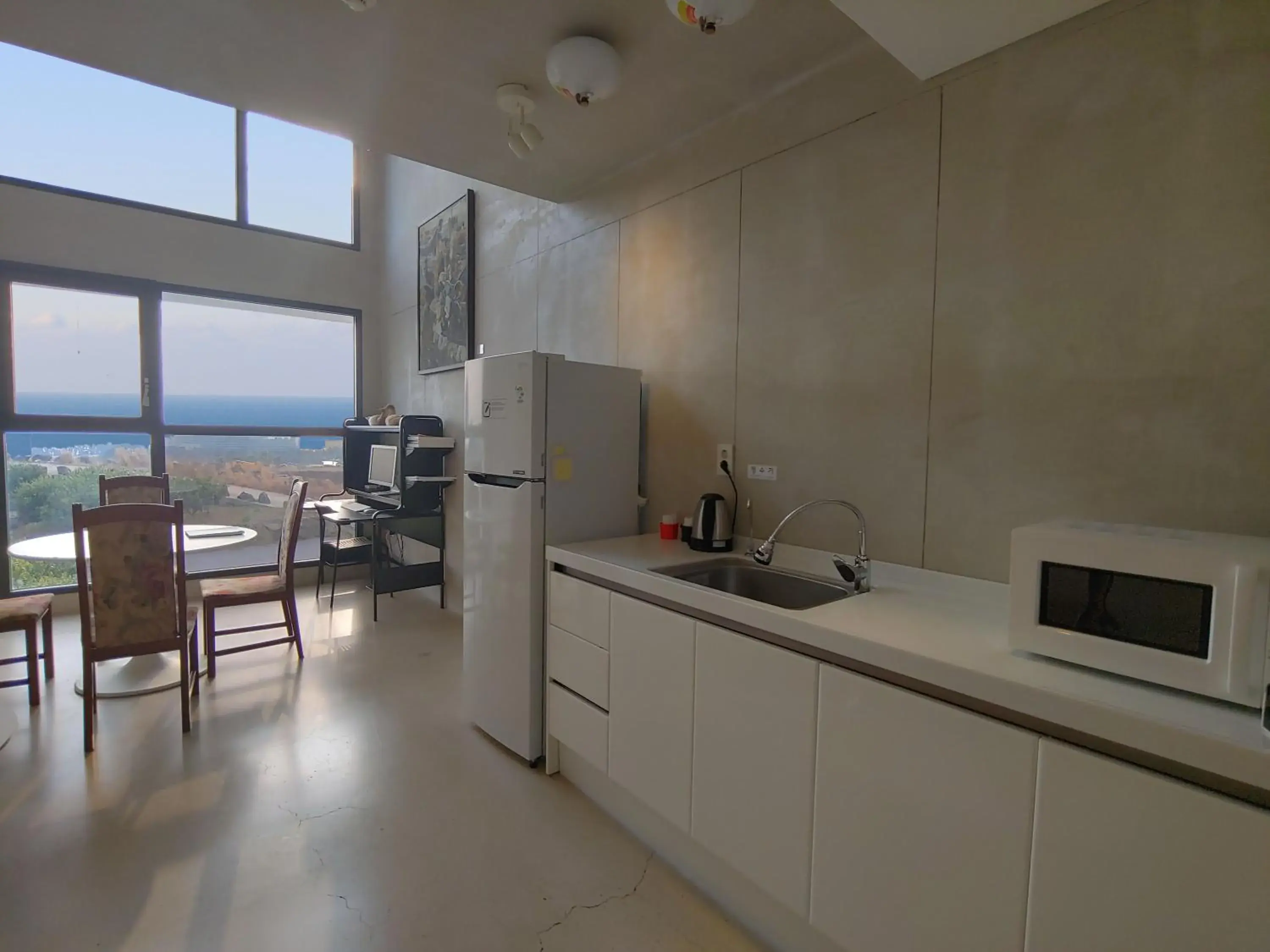 Communal kitchen, Kitchen/Kitchenette in Stay Interview Jeju