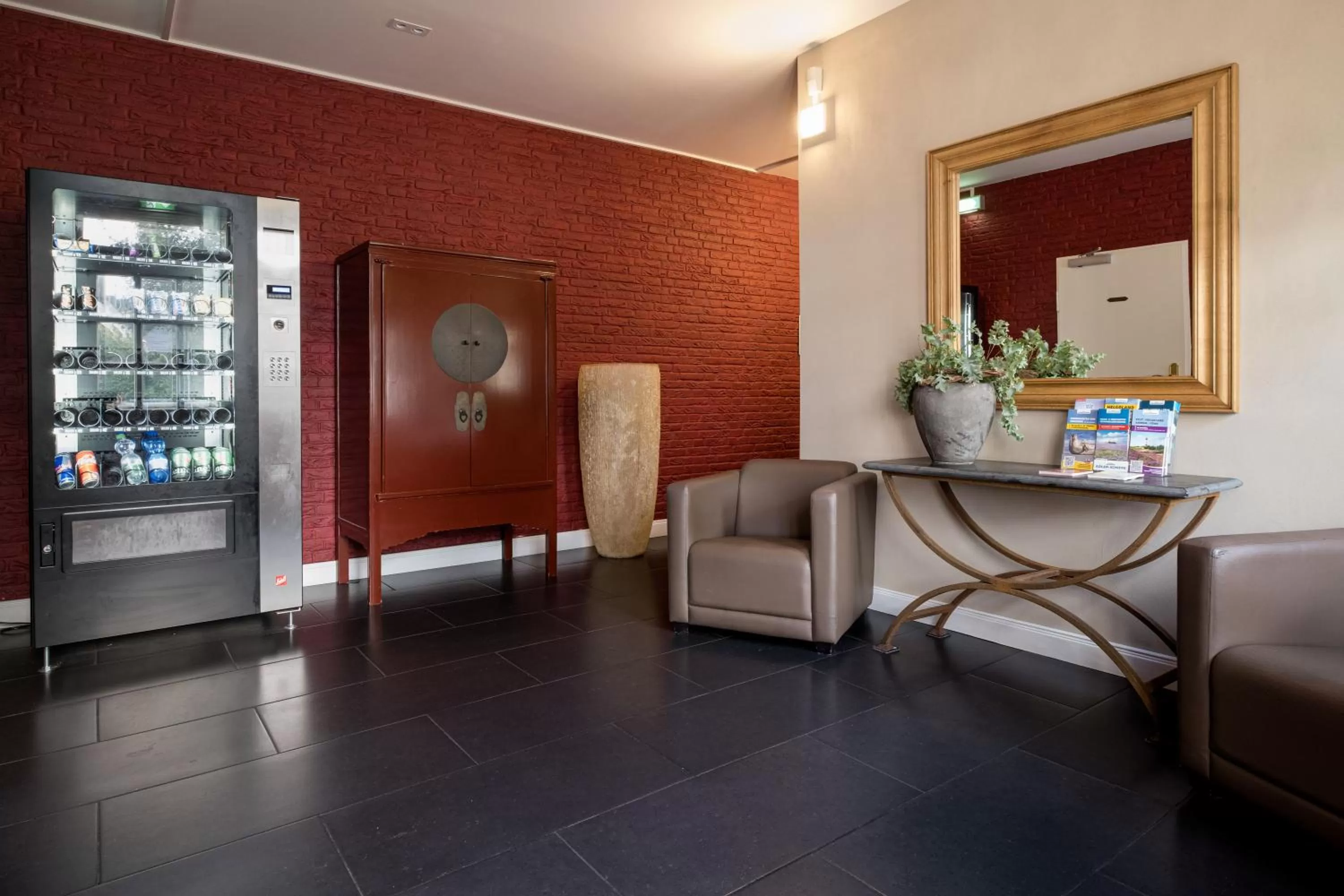 Seating area in Eichhorns