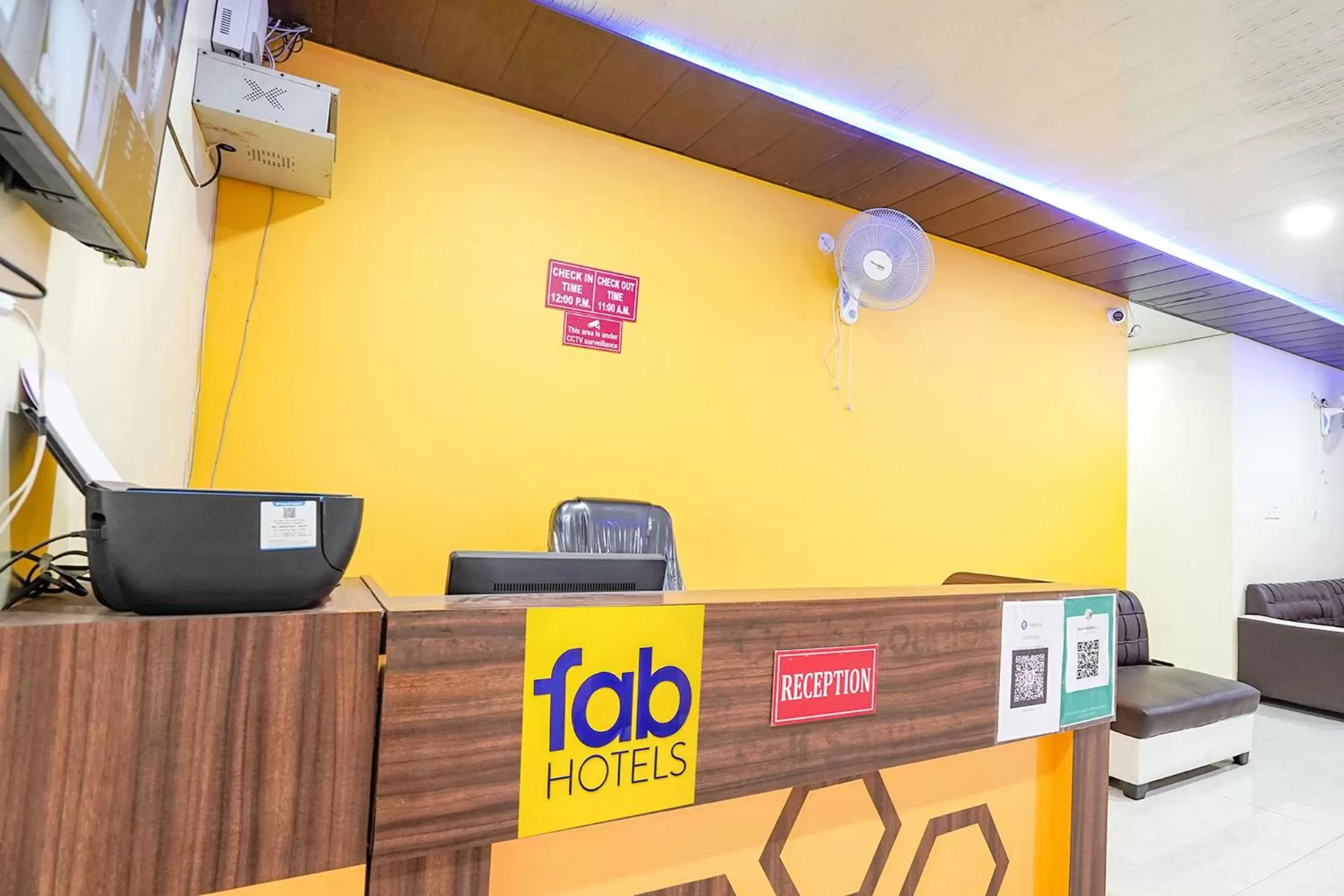 Lobby or reception in FabHotel Rajdhani