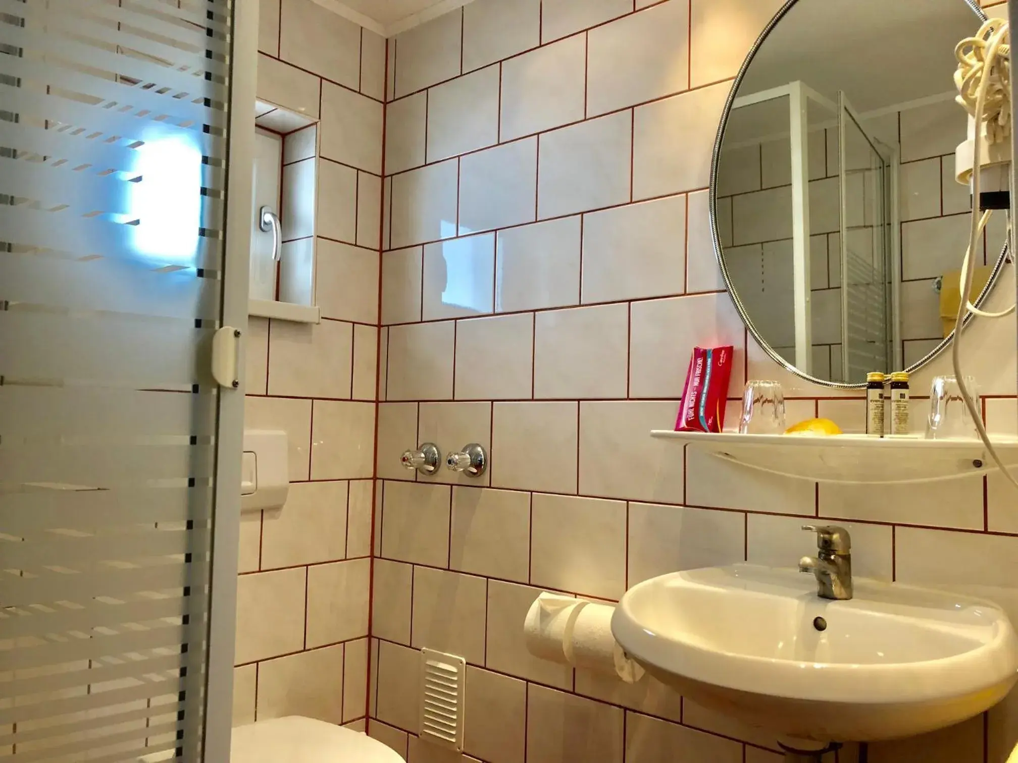 Bathroom in Hotel Mariahilf München