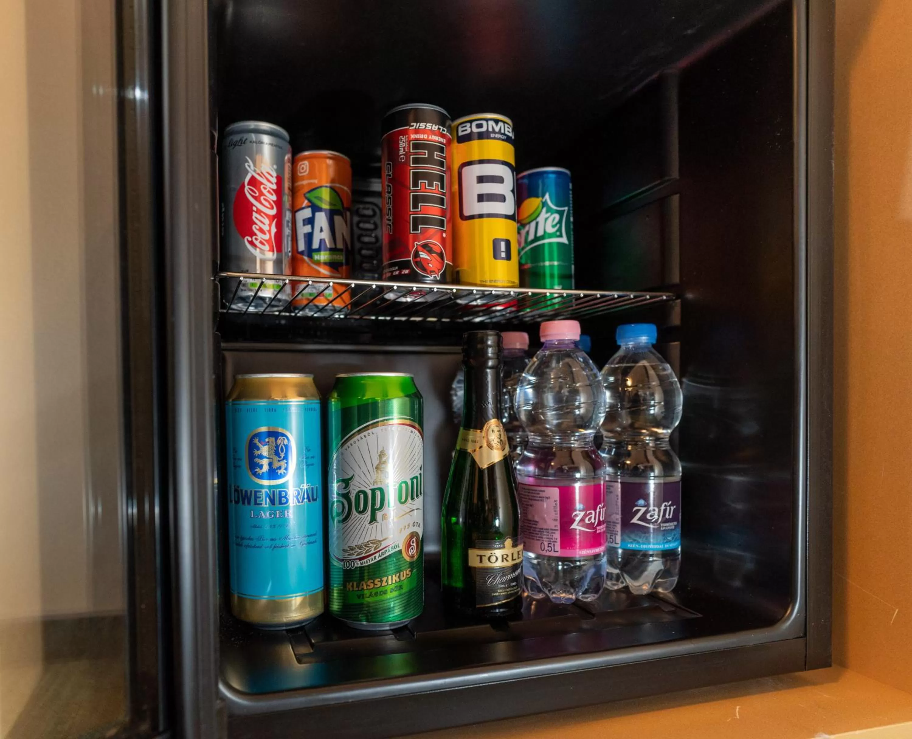 Drinks in Teátrum Boutique Hotel