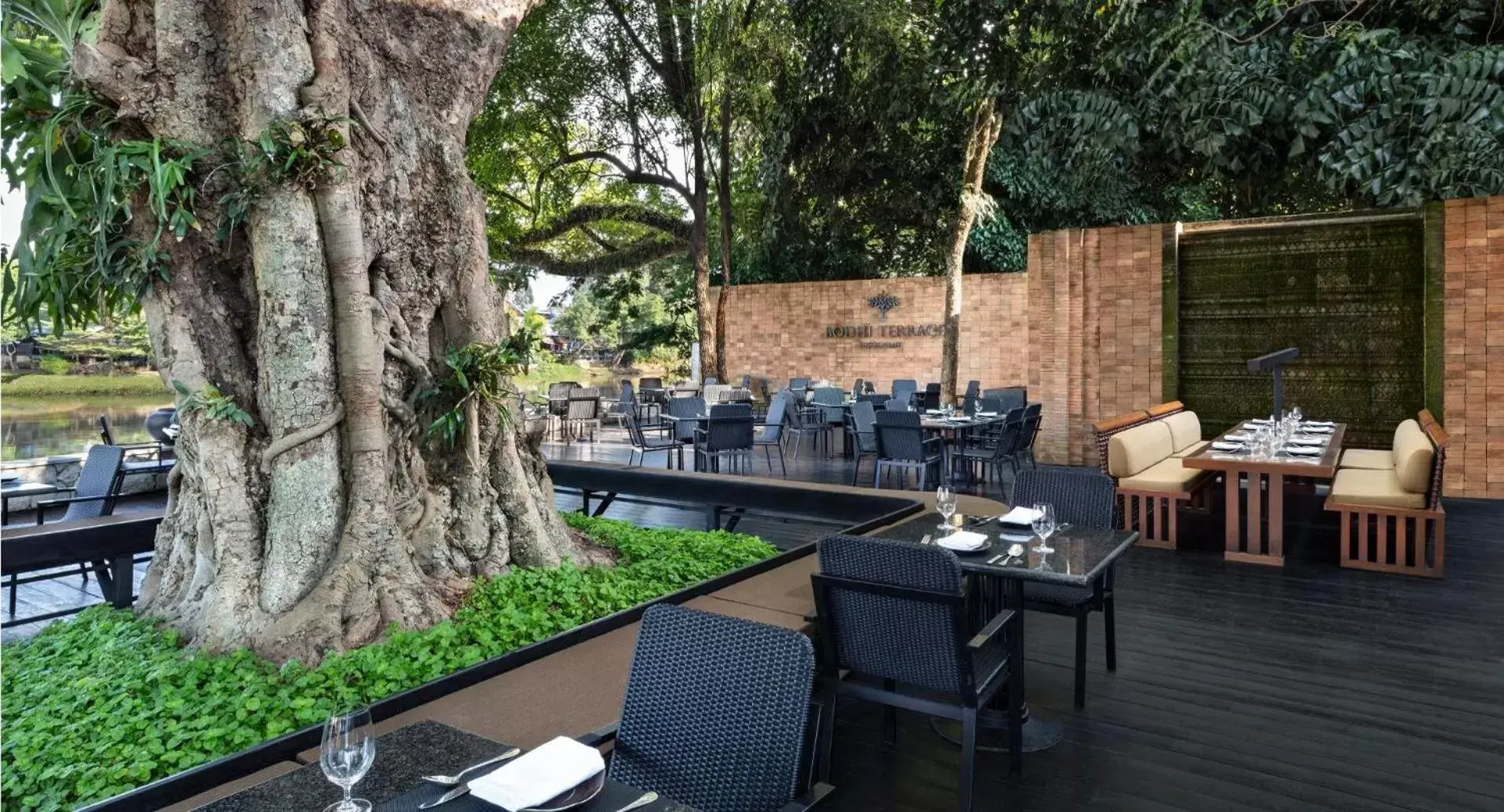 Restaurant/Places to Eat in Anantara Chiang Mai Resort