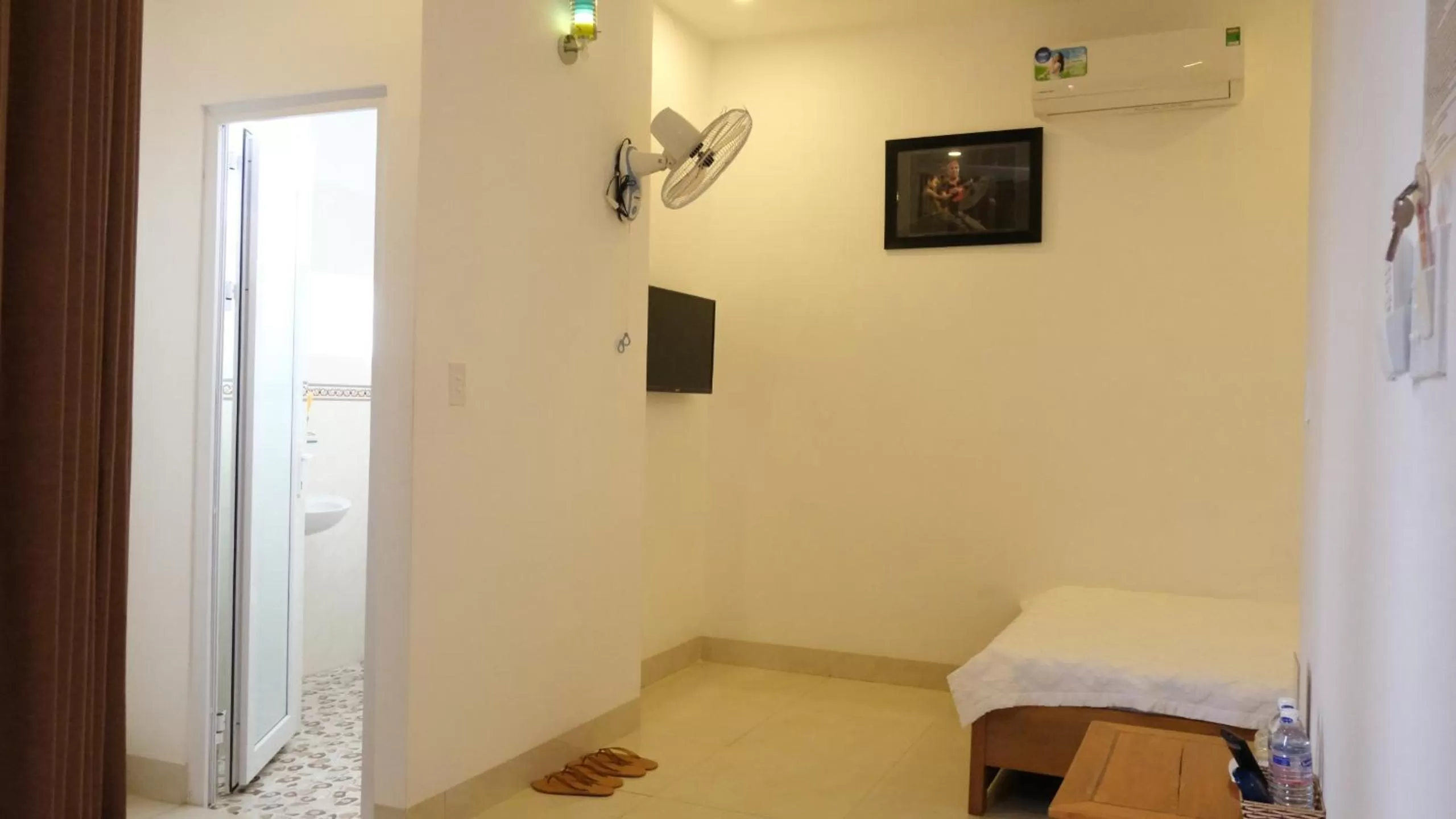 Khách Sạn Hiệp Thạnh