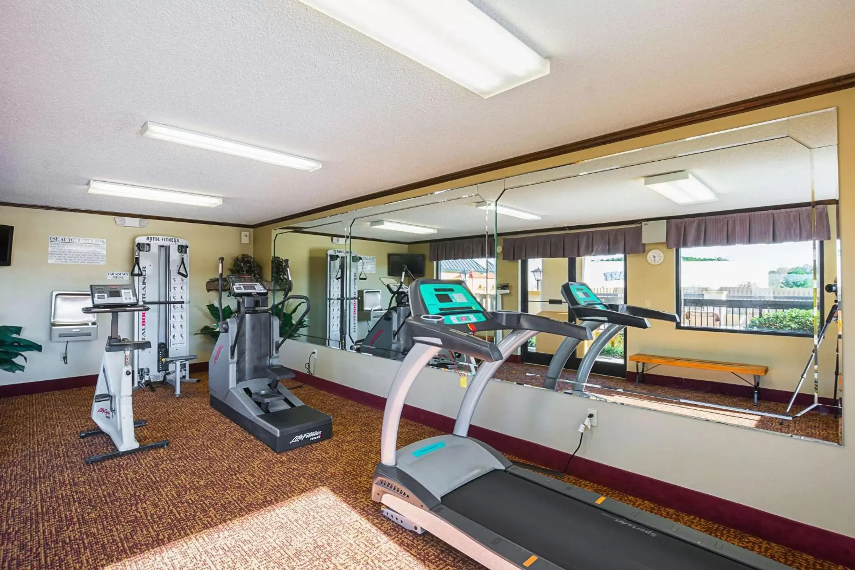 Fitness centre/facilities, Fitness Center/Facilities in Quality Inn & Suites Civic Center