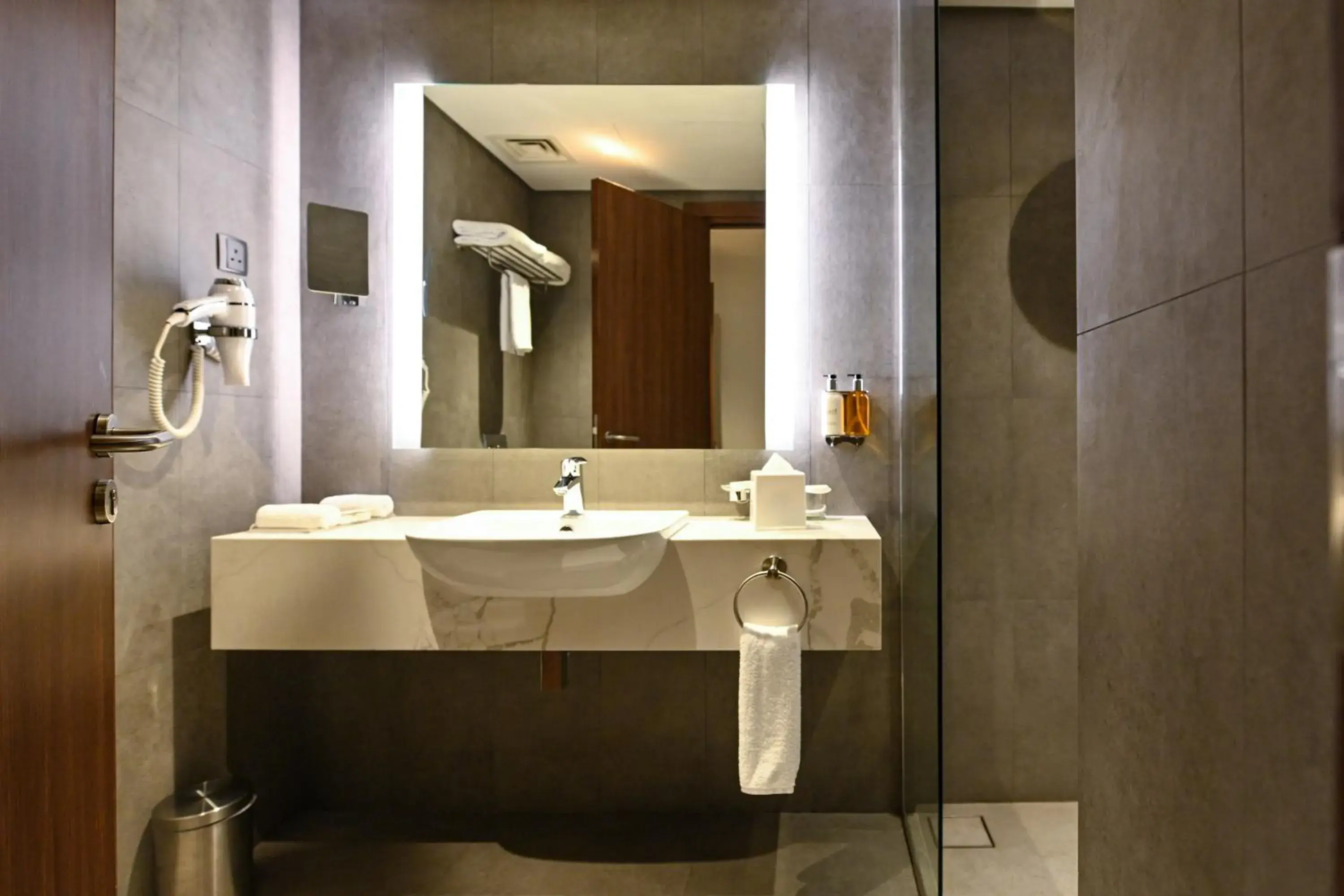 Bathroom in Comfort Hotel Jeddah King Road