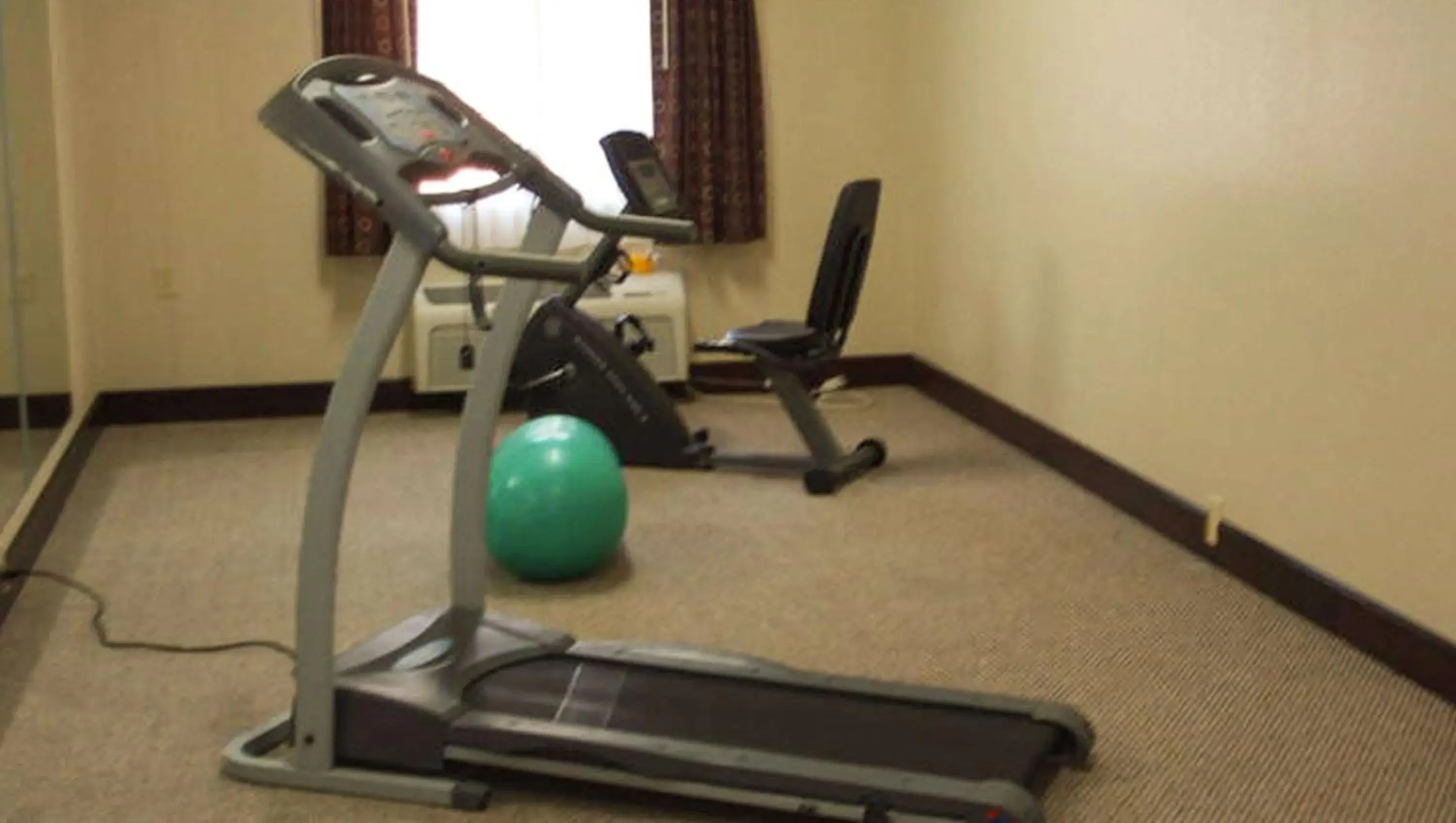 Fitness centre/facilities, Fitness Center/Facilities in Western Motel Inn and Suites Hazlehurst