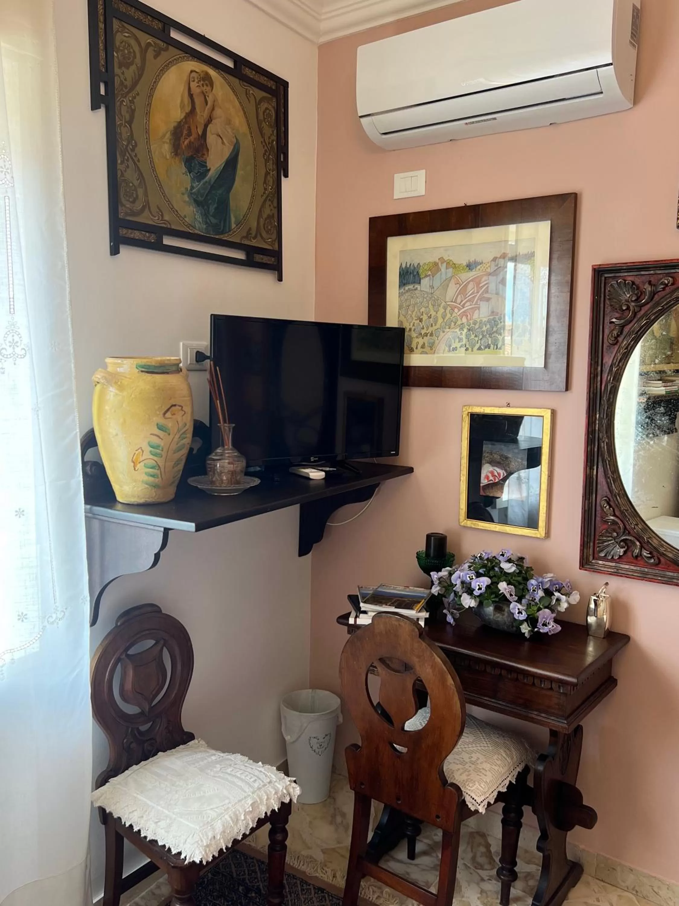 TV and multimedia in B&B Villa Giorgia