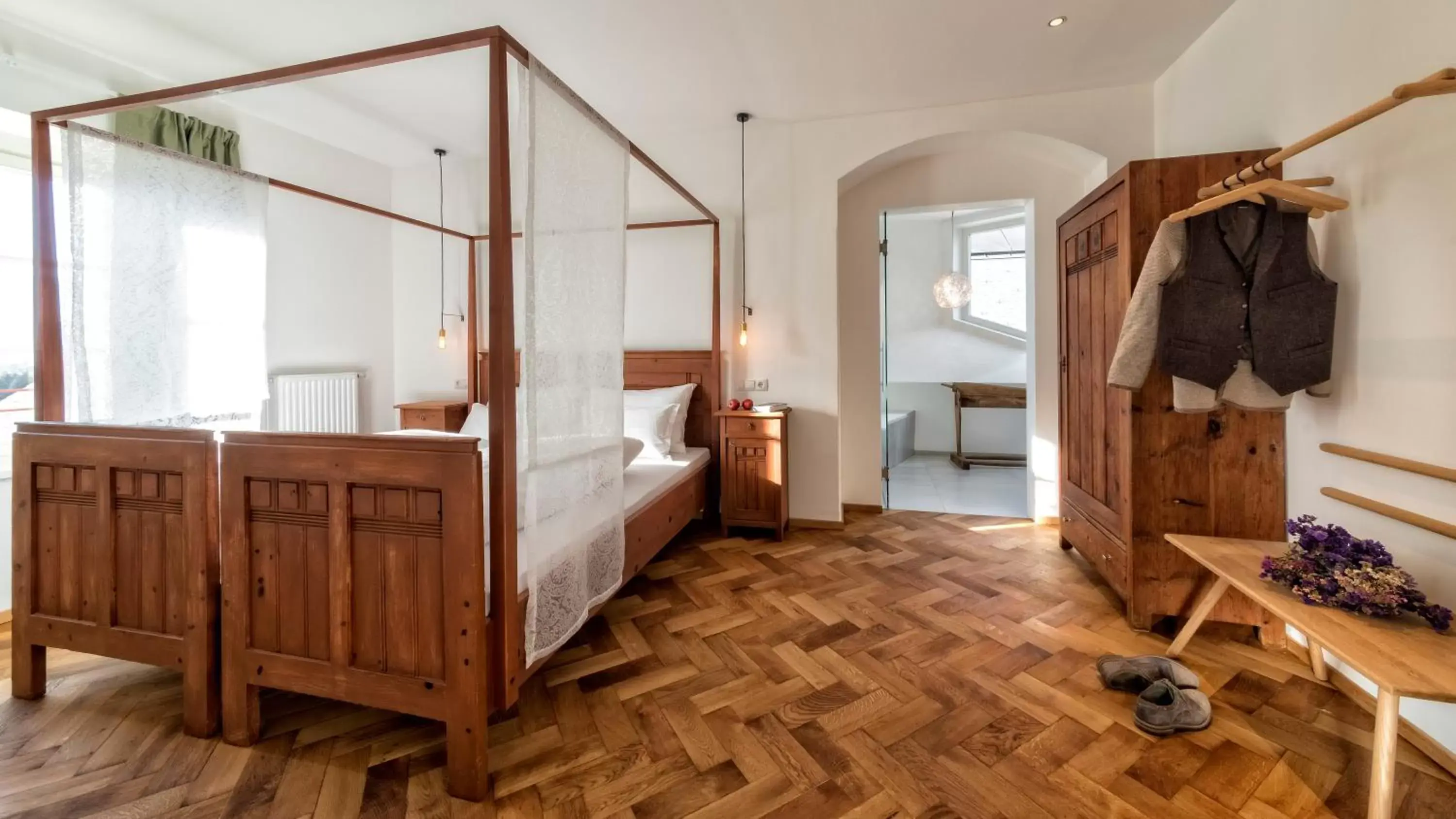 Bedroom, Bathroom in Niedermairhof
