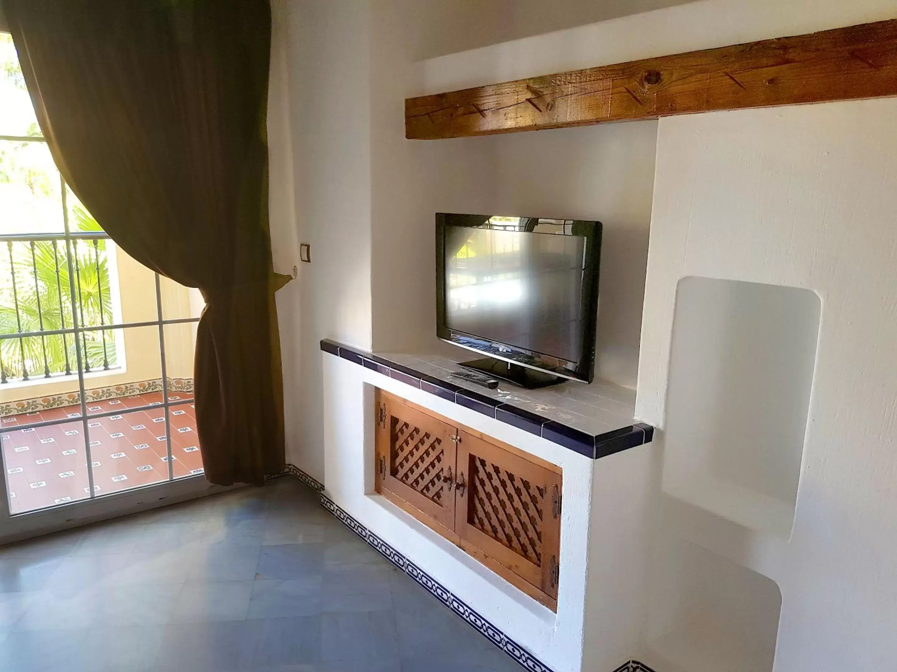 Living room, TV/Entertainment Center in Ona Aldea del Mar