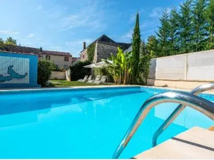 Swimming Pool in Le Quercy