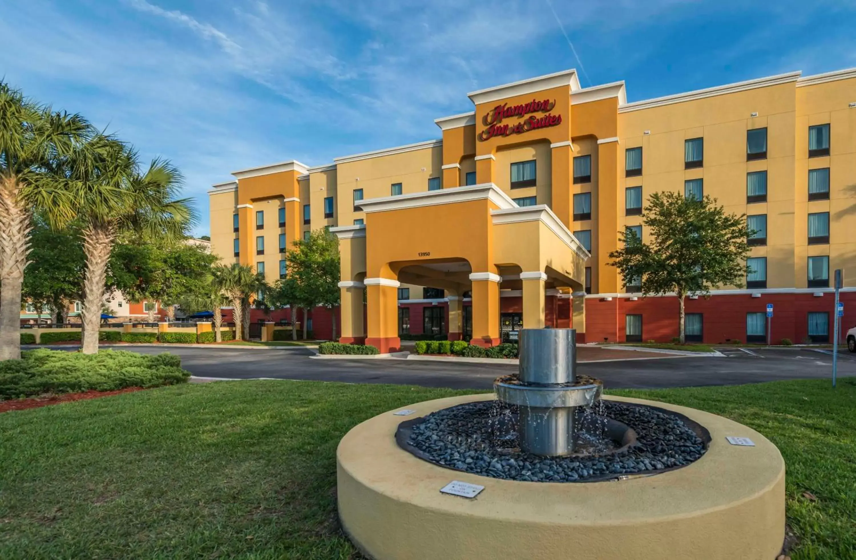 Property Building in Hampton Inn & Suites Jacksonville South - Bartram Park