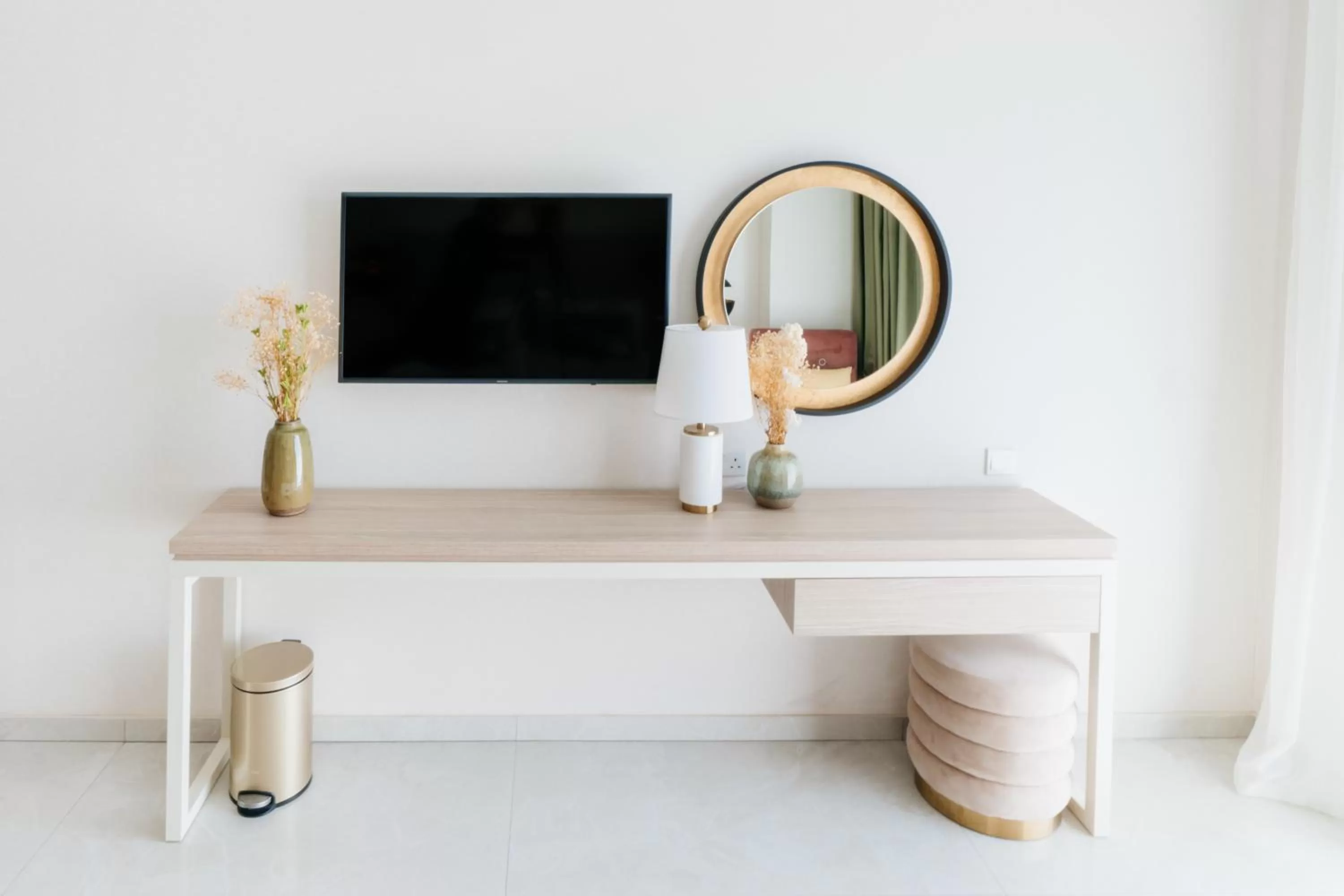 TV and multimedia in At Herbal Boutique Hotel & Spa