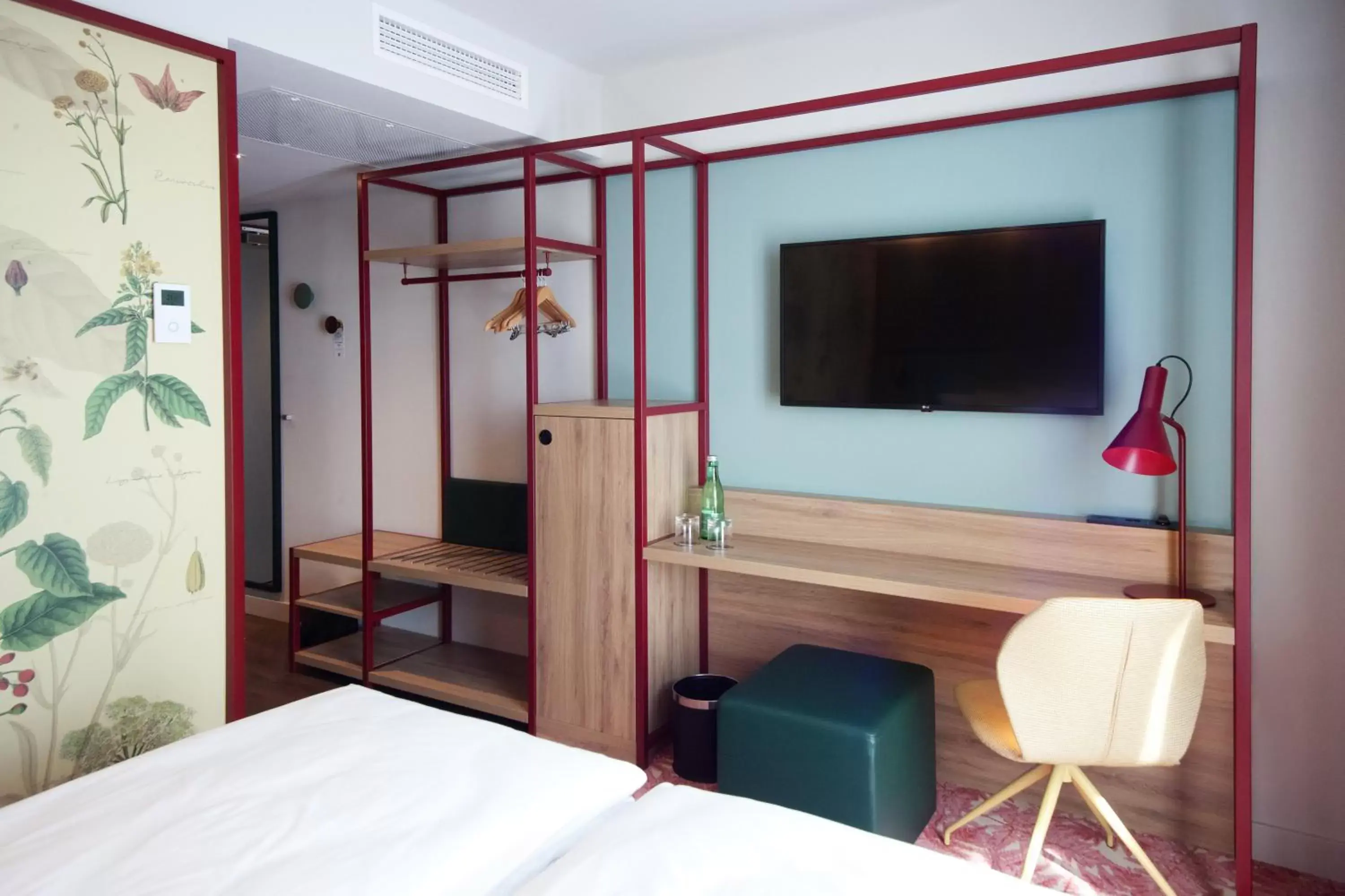 TV and multimedia, TV/Entertainment Center in ibis Styles Klagenfurt am Woerthersee