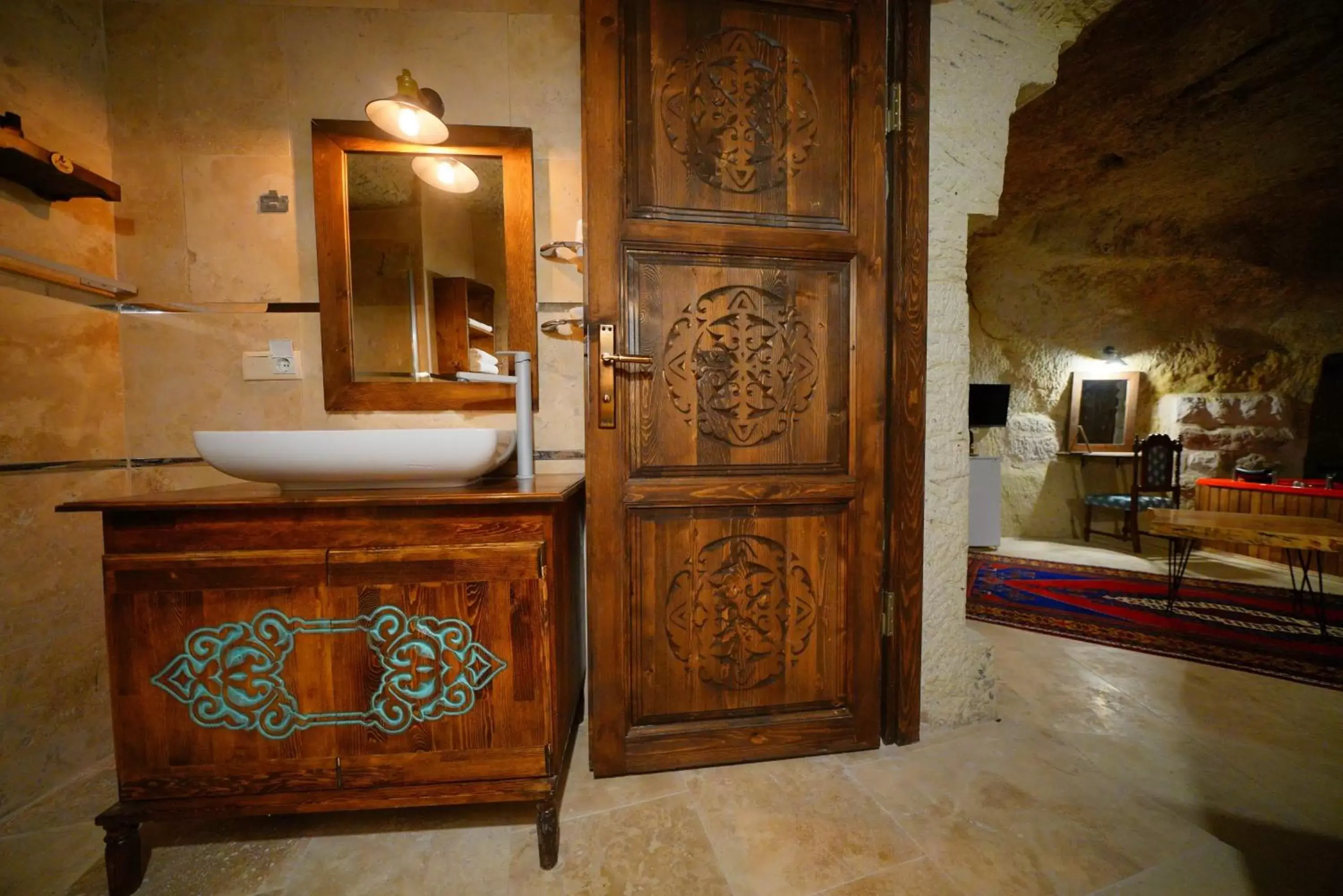 Bathroom in Cappadocia Nar Cave House & Hot Swimming Pool