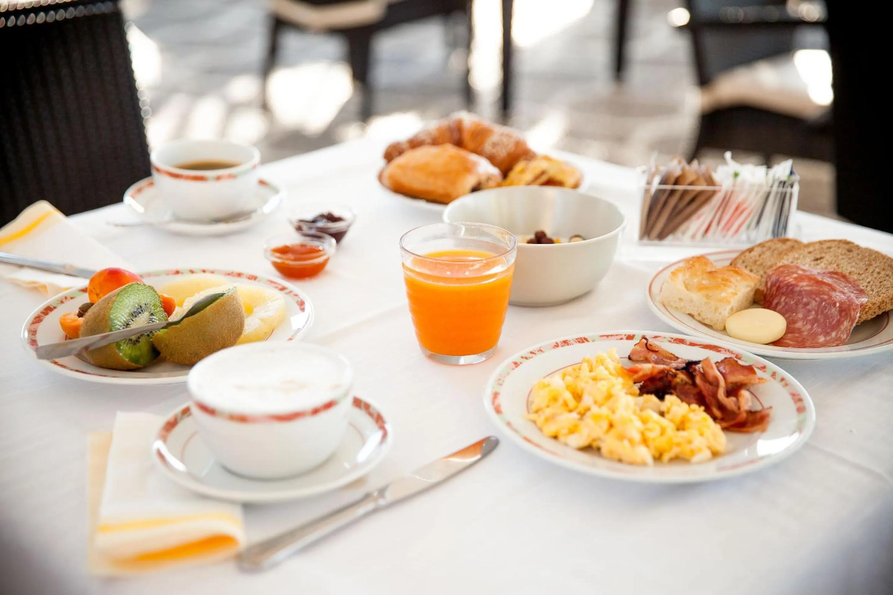 Buffet breakfast in Hotel Gabriella
