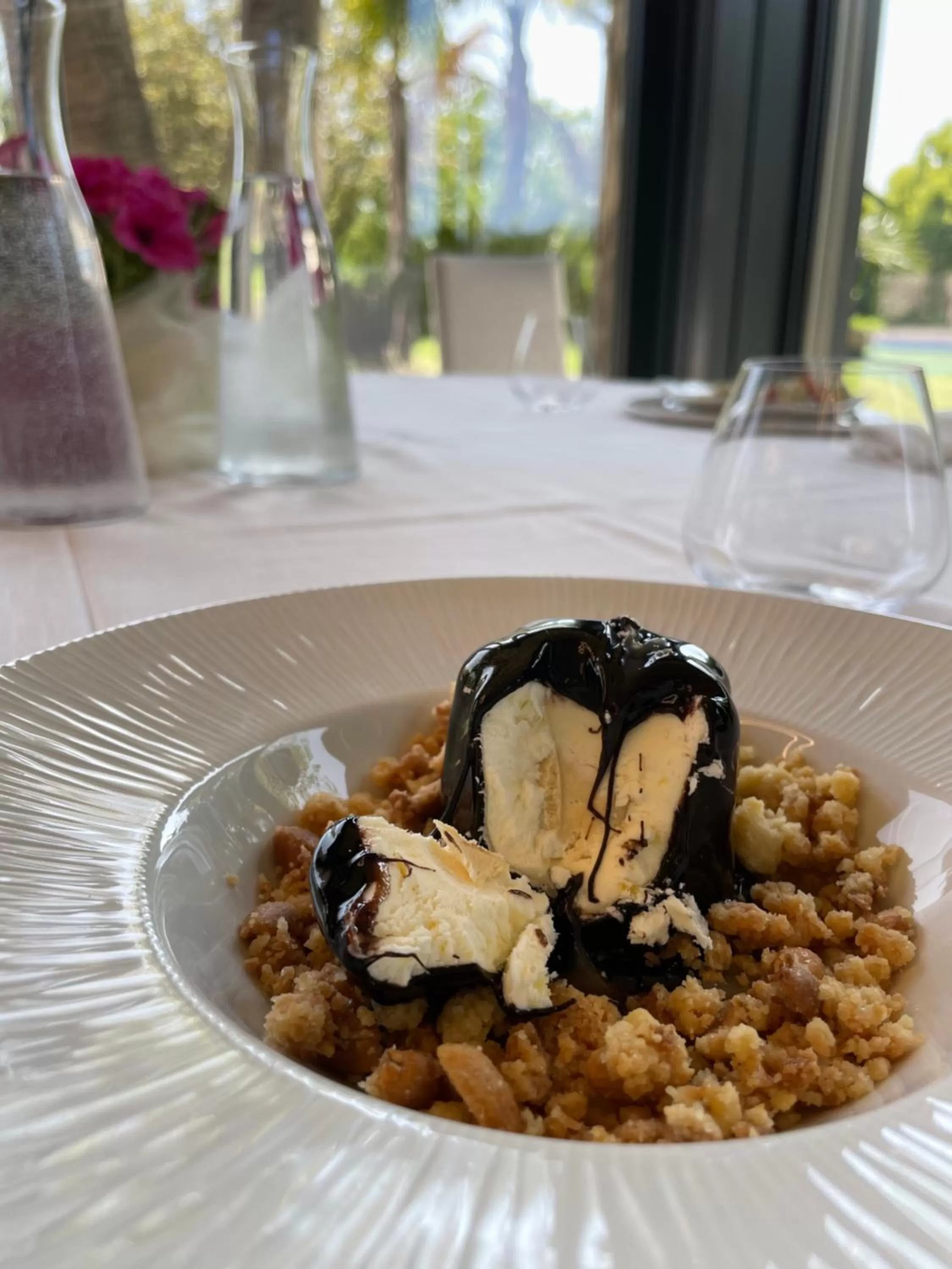 Food and drinks in Antico Borgo Molino 7cento vicino ai Giardini di Ninfa