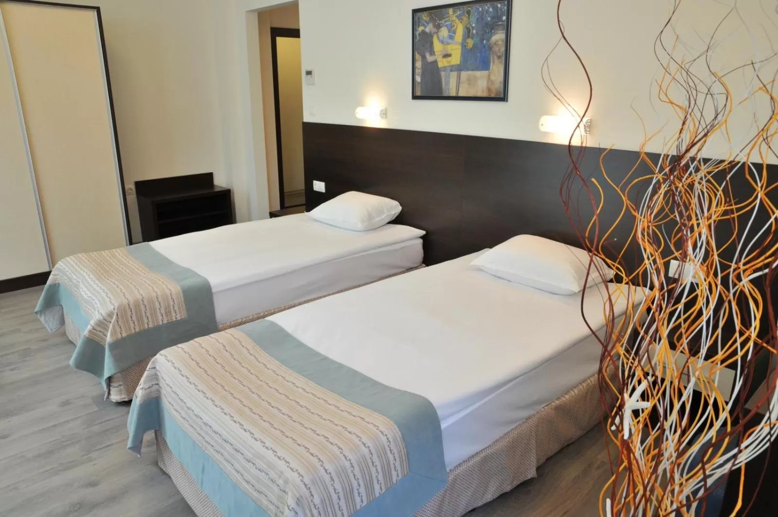 Bed in Hotel Burgas Free University