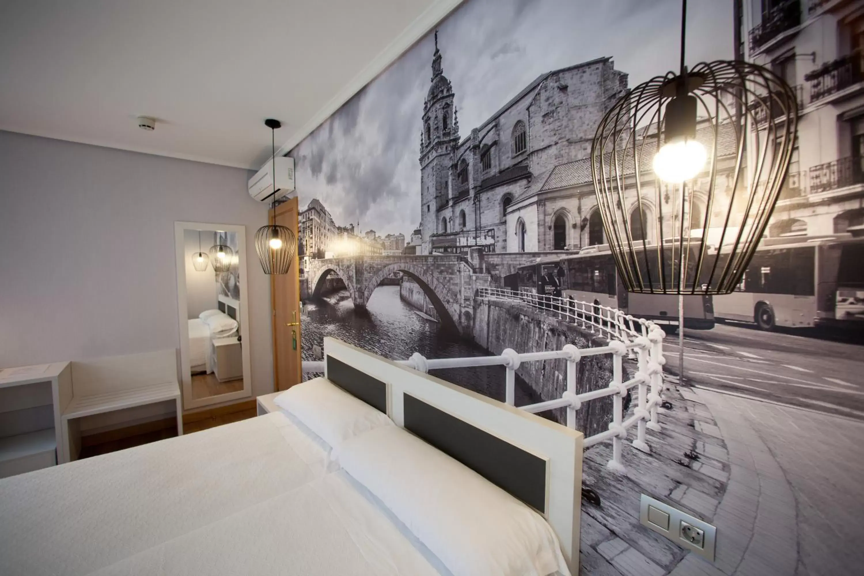 Bedroom in Hotel Sirimiri