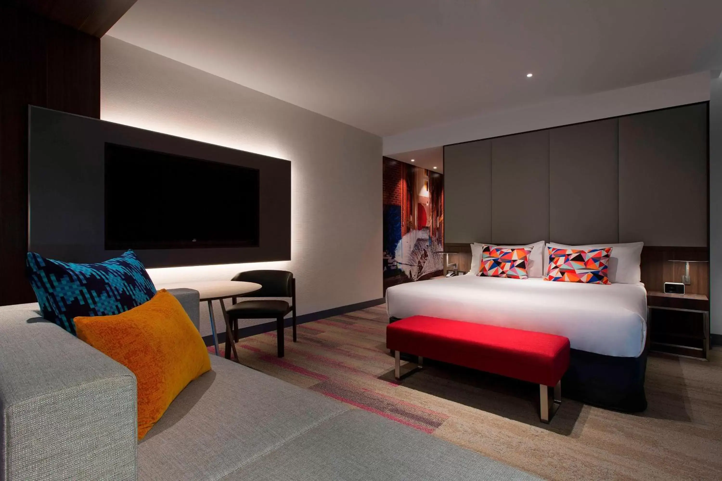 Photo of the whole room in Aloft Perth