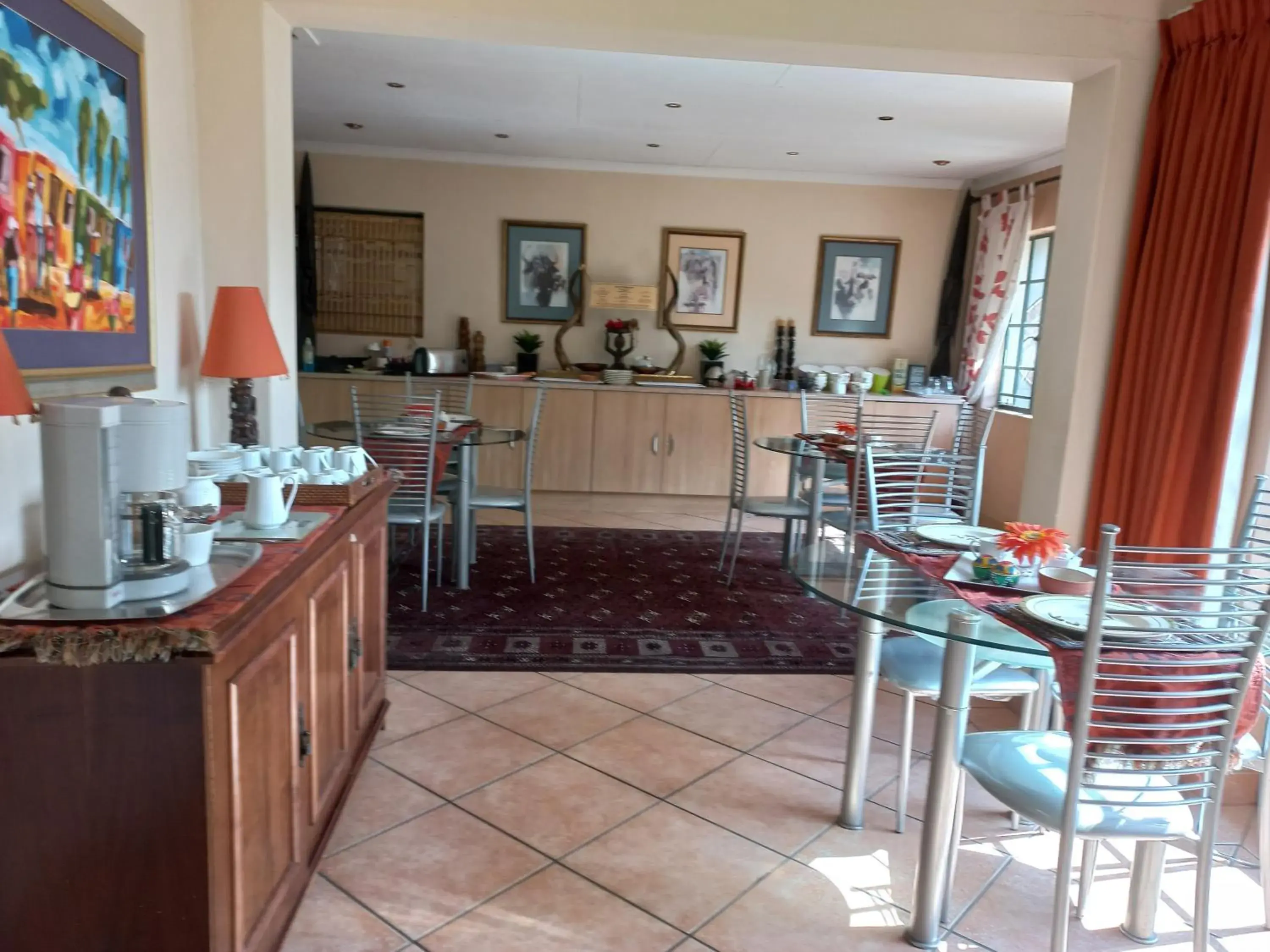 Dining area, Restaurant/Places to Eat in Cherry Tree Cottage B&B Linden