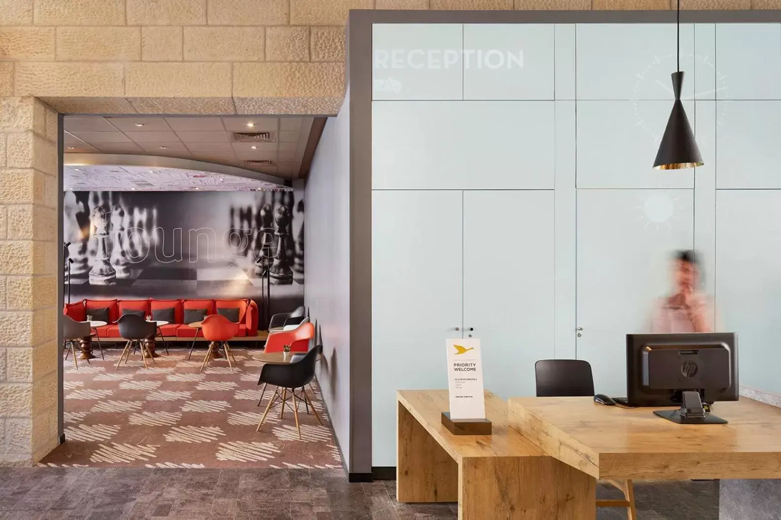 Lobby or reception, Kitchen/Kitchenette in ibis Jerusalem city Center - An AccorHotels Brand
