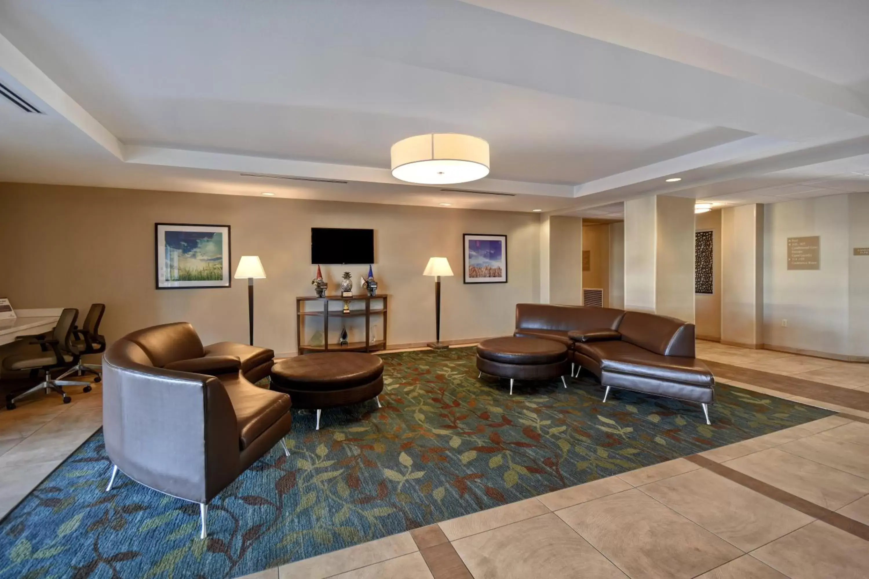 Property building, Lobby/Reception in Candlewood Suites St Clairsville Wheeling Area, an IHG Hotel