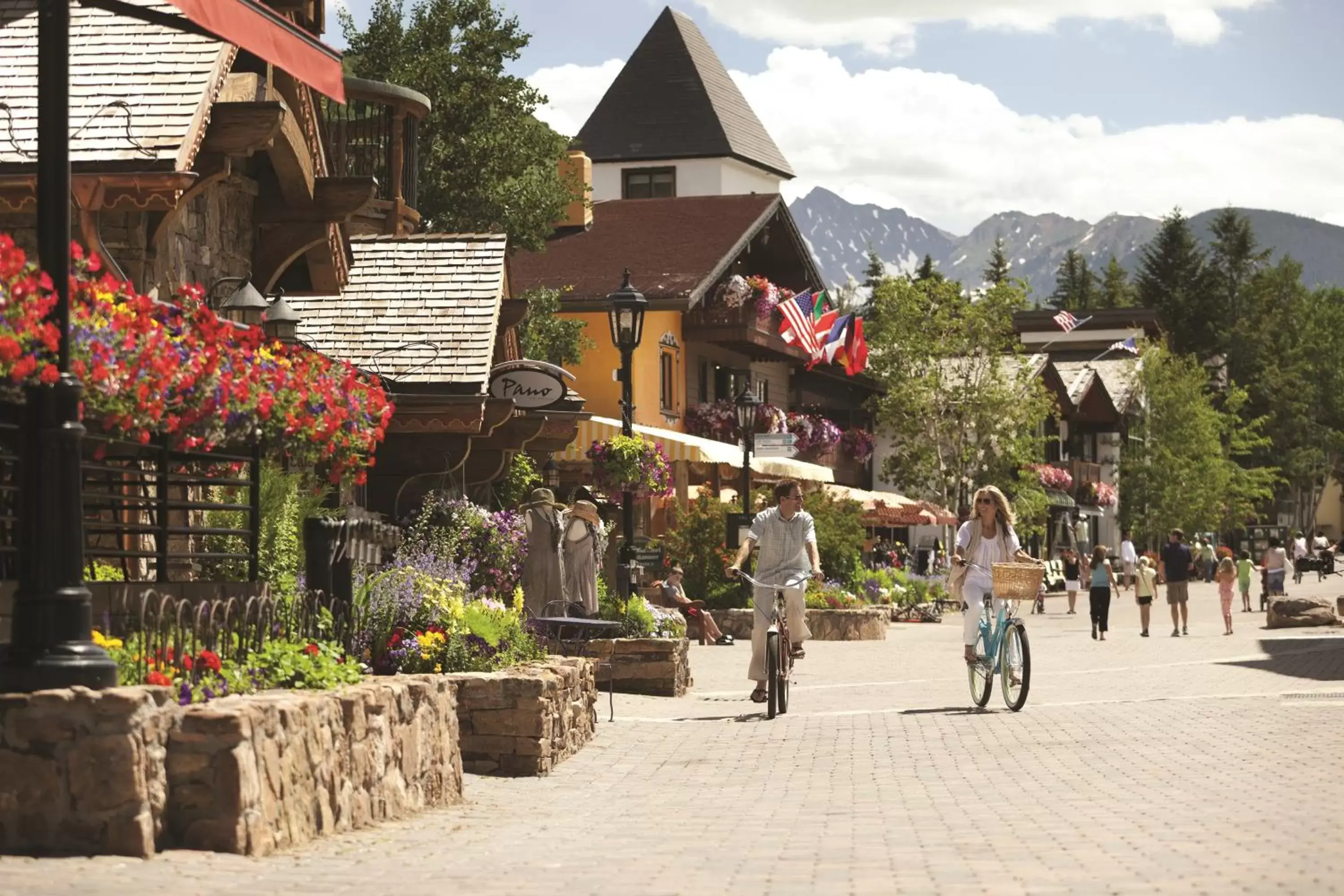 Cycling, Property Building in Four Seasons Resort Vail